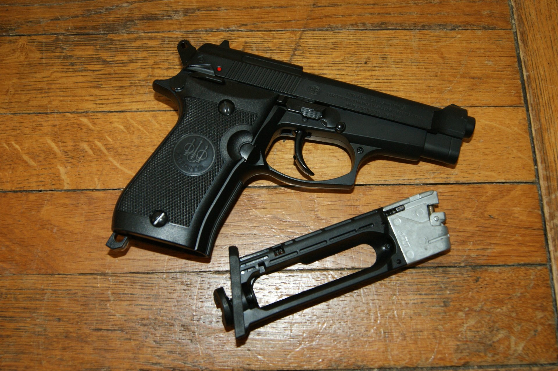 Beretta Co2 Pistole 85 FS Kaliber 4,5mm – Bild 3