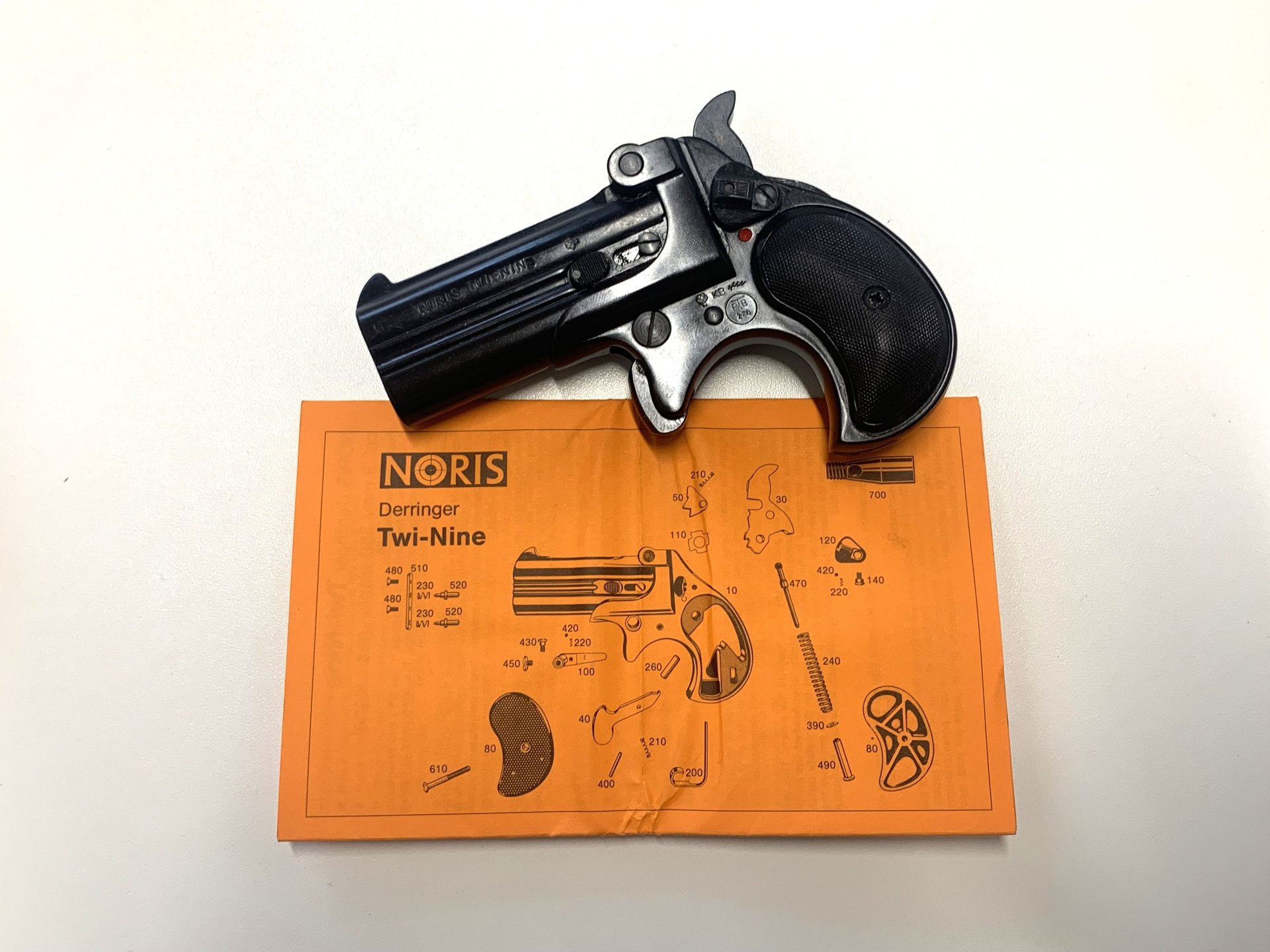 Noris (Röhm) Derringer Twi-Nine 9mm R. Knall *alte PTB 276* Vollstahl, kein Twinny, mit OVP! – Bild 2