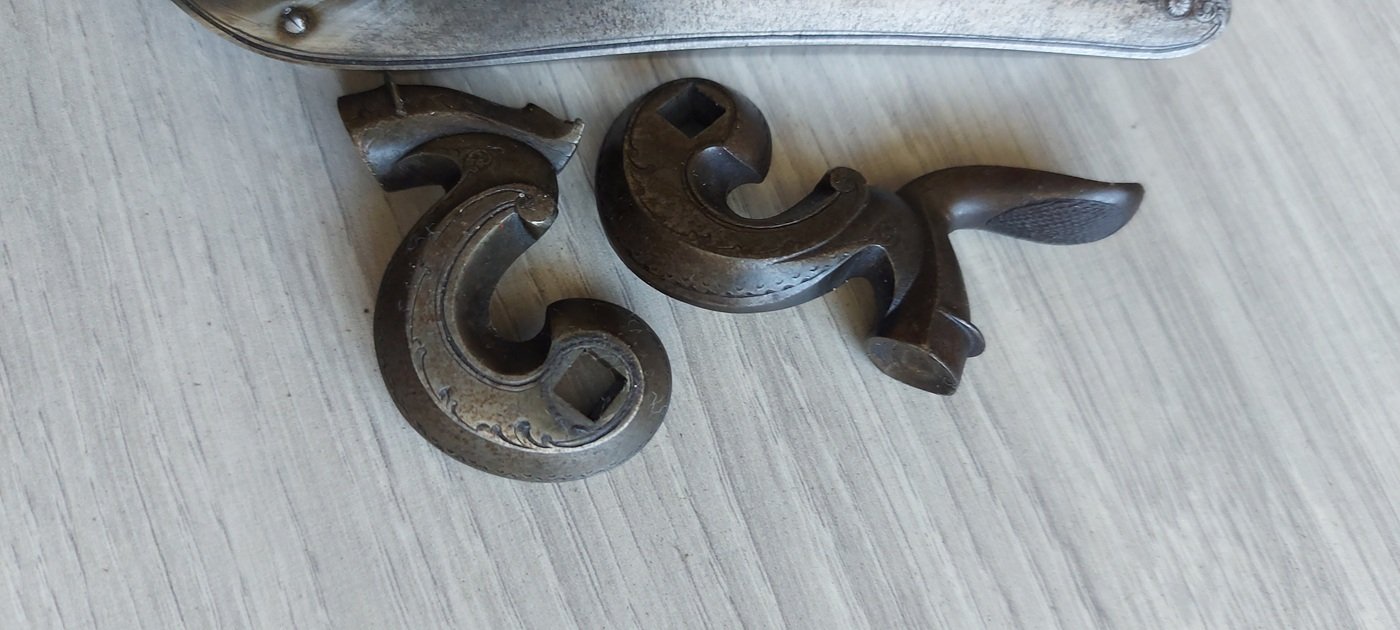 Alte Perkussions 2x Schlösser – Bild 3