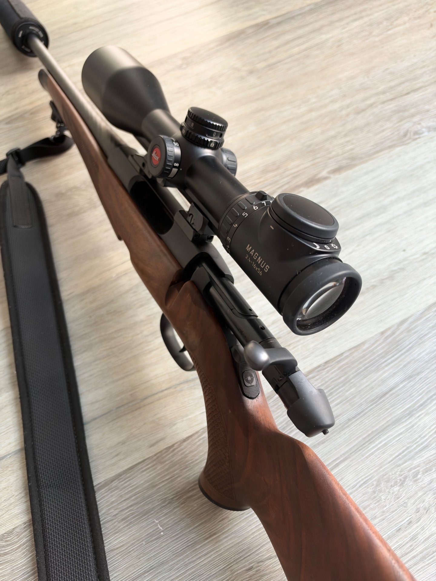 Steyr SM12 Links .308 Win | Leica Magnus 2,4-16x56 | EAW Schwenkmontage | Stalon W110 – Bild 2