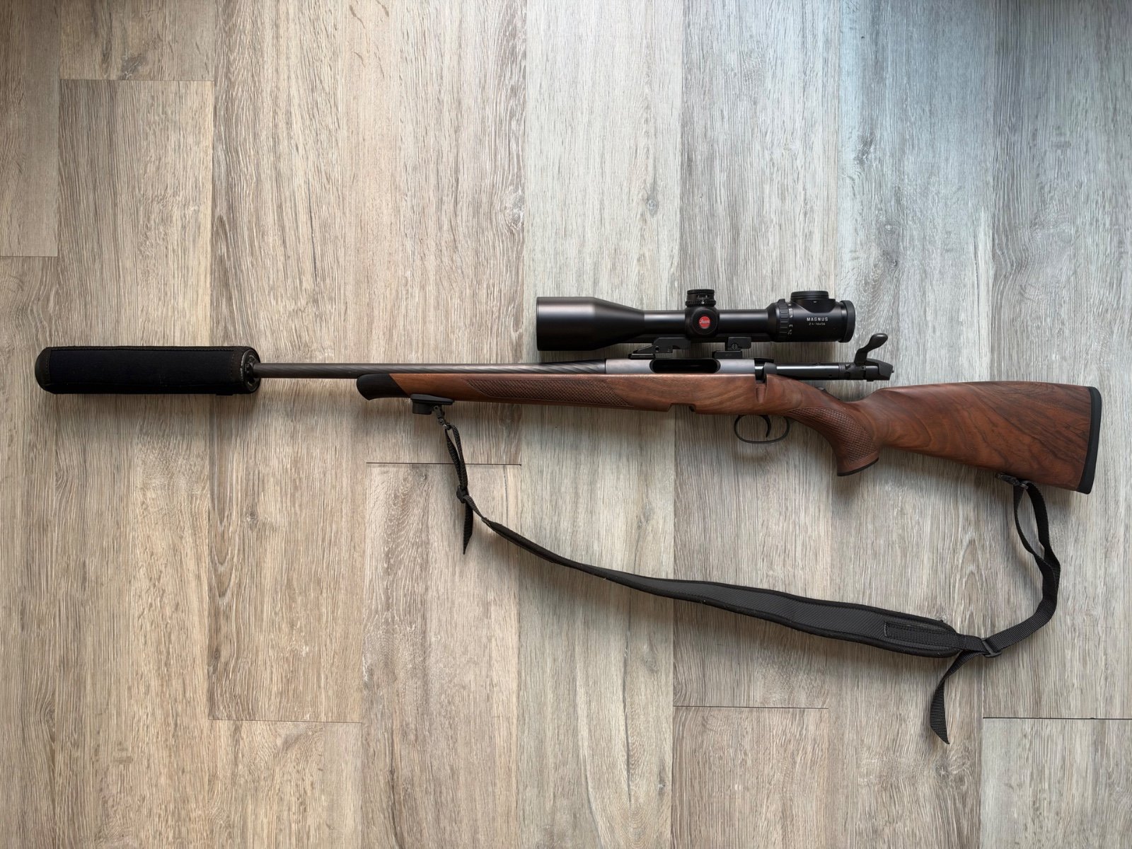 Steyr SM12 Links .308 Win | Leica Magnus 2,4-16x56 | EAW Schwenkmontage | Stalon W110 – Bild 1