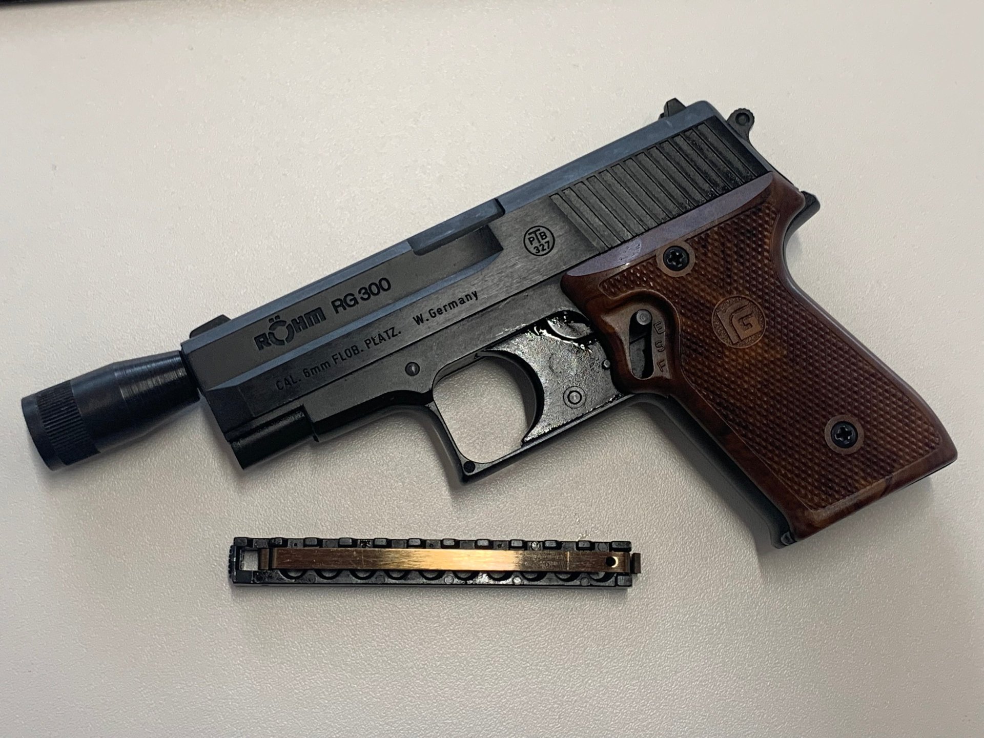 Röhm RG300 SRS Waffe, 6mm Flobert Knall PTB 327 *sehr gut* – Bild 3