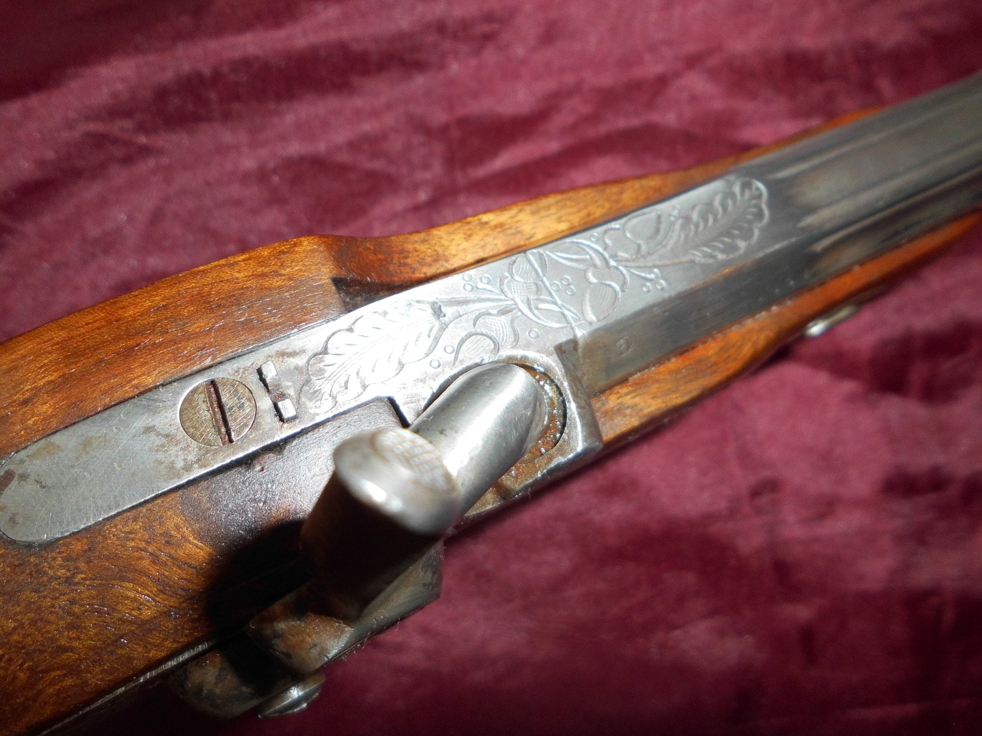 TOP 1A Perkussion Scheibenpistole Eichenlaub Gravur Cal.38 sehr schön TOP – Bild 4