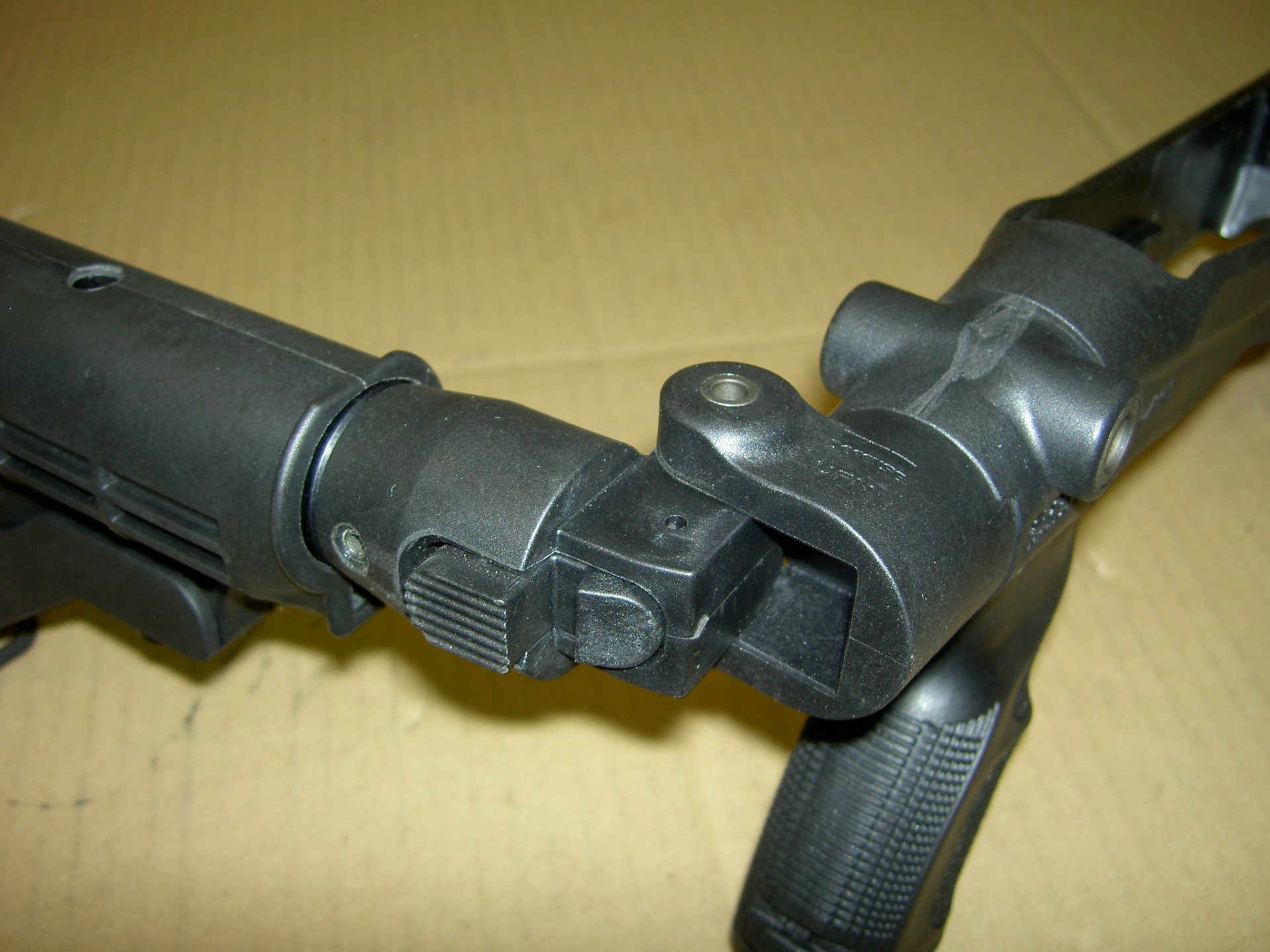 Ruger 10/22 FAB Defense Klappschaft Schubschaft – Bild 3