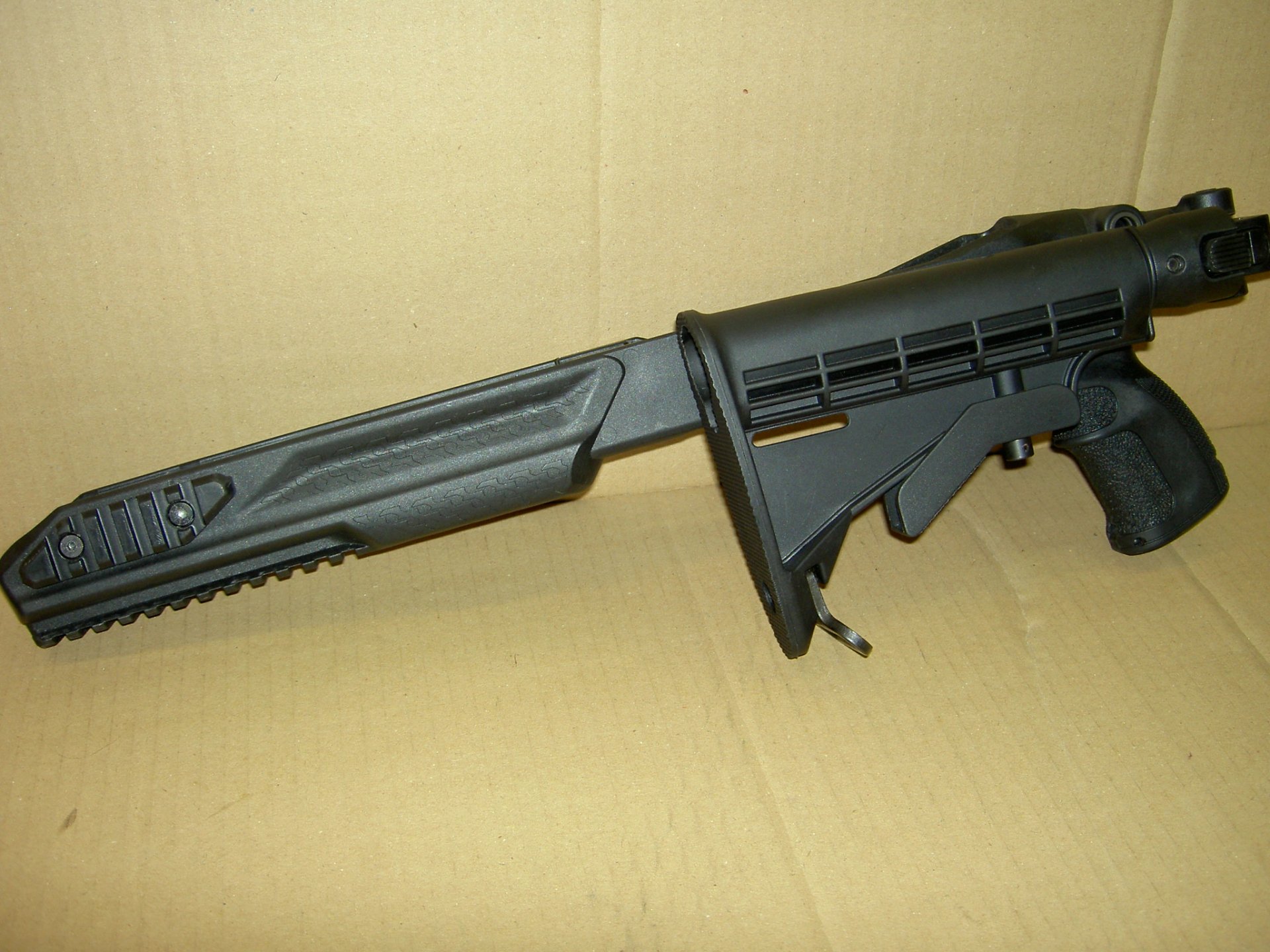 Ruger 10/22 FAB Defense Klappschaft Schubschaft – Bild 2