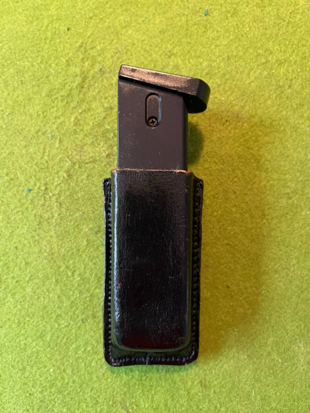 S&W EINFACHE MAGAZINTASCHE ZWEIREIHIGE MAGAZINE VERMUTLICH S&W 59 KAL 9 AUCH GLOCK ÄHNLICHE – Bild 1