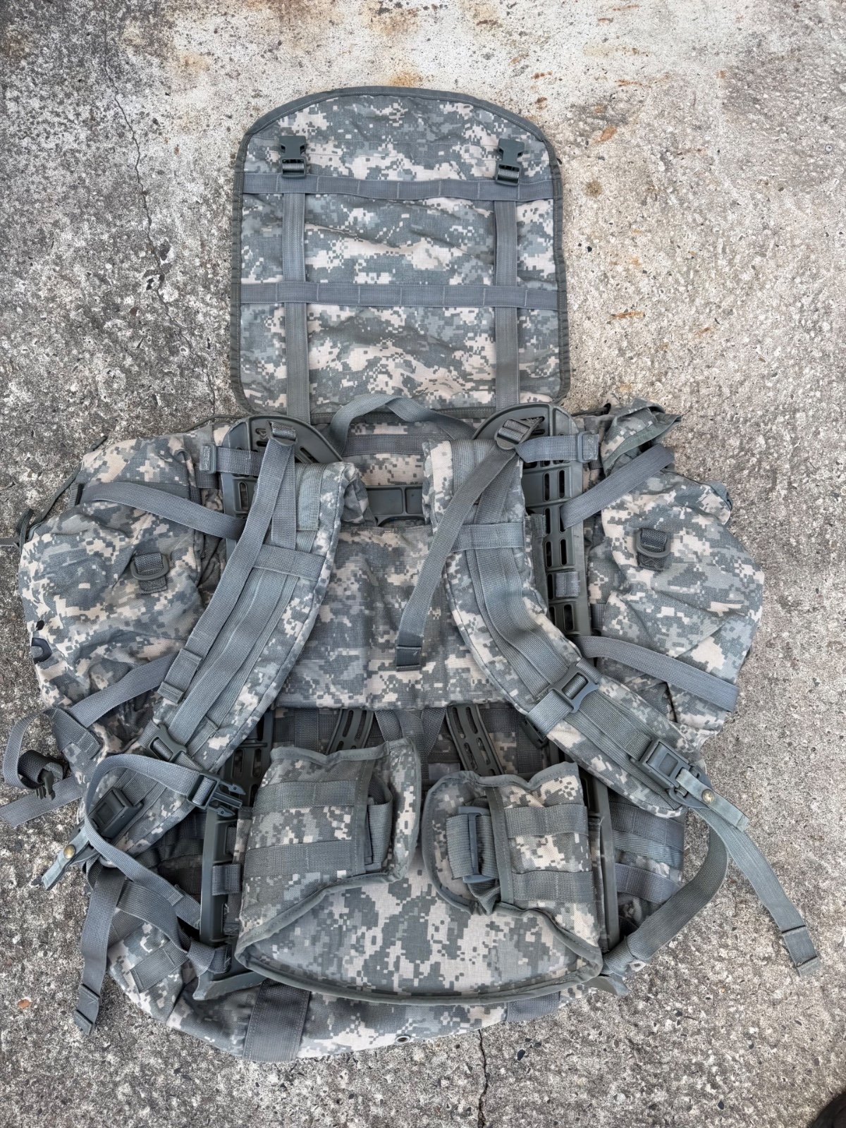 US Army MOLLE II Large Field Pack Rucksack 82 Liter – Bild 2