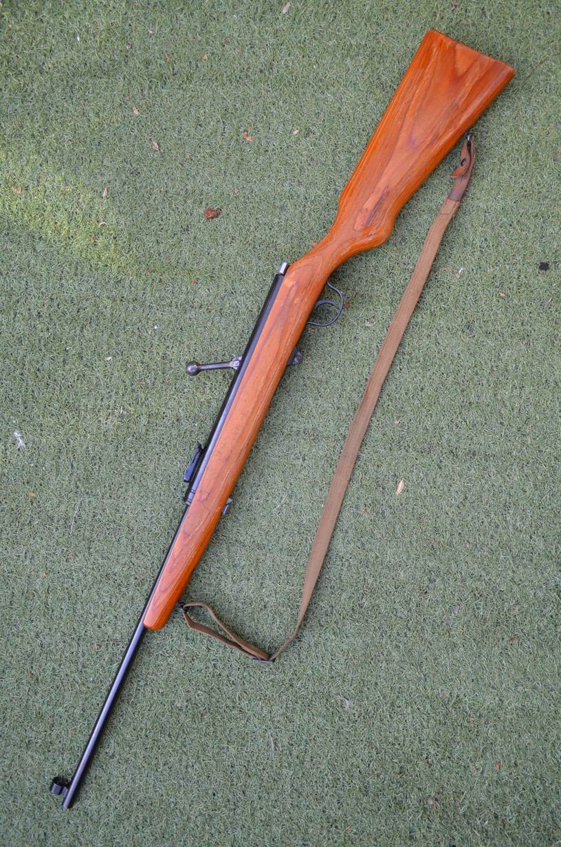 Sammlerzustand!!!! Top erhaltenes SUHLER Repetiergewehr Modell 42a # Kaliber 4,4 mm – Bild 1