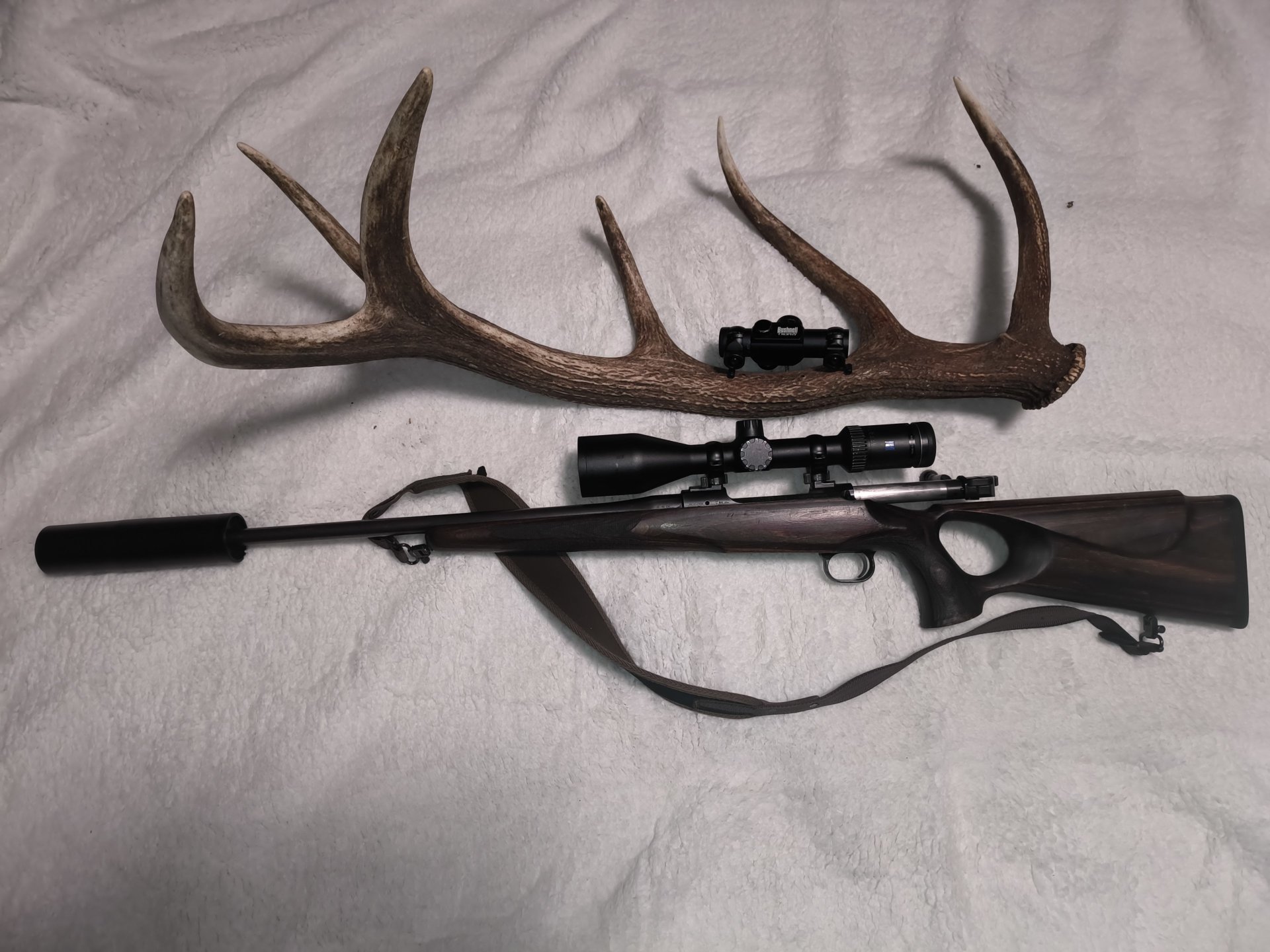 Mauser M12 Max Lochschaft Kal. .30-06 Spr. – Jagd-Komplettpaket inkl. Hausken Schalldämpfer & 2 Opti – Bild 1