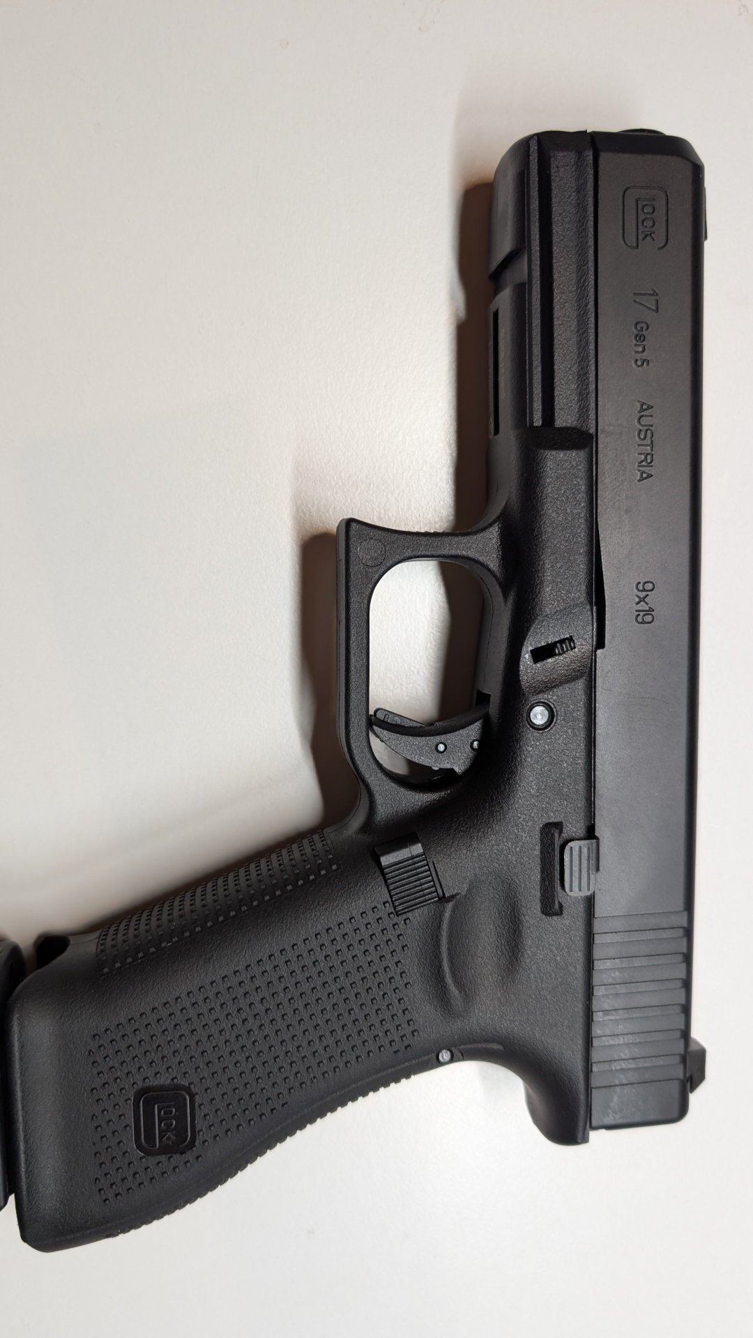Glock 17 Gen5 GBB VFC 6mm Airsoft mit Blow Back – Bild 3
