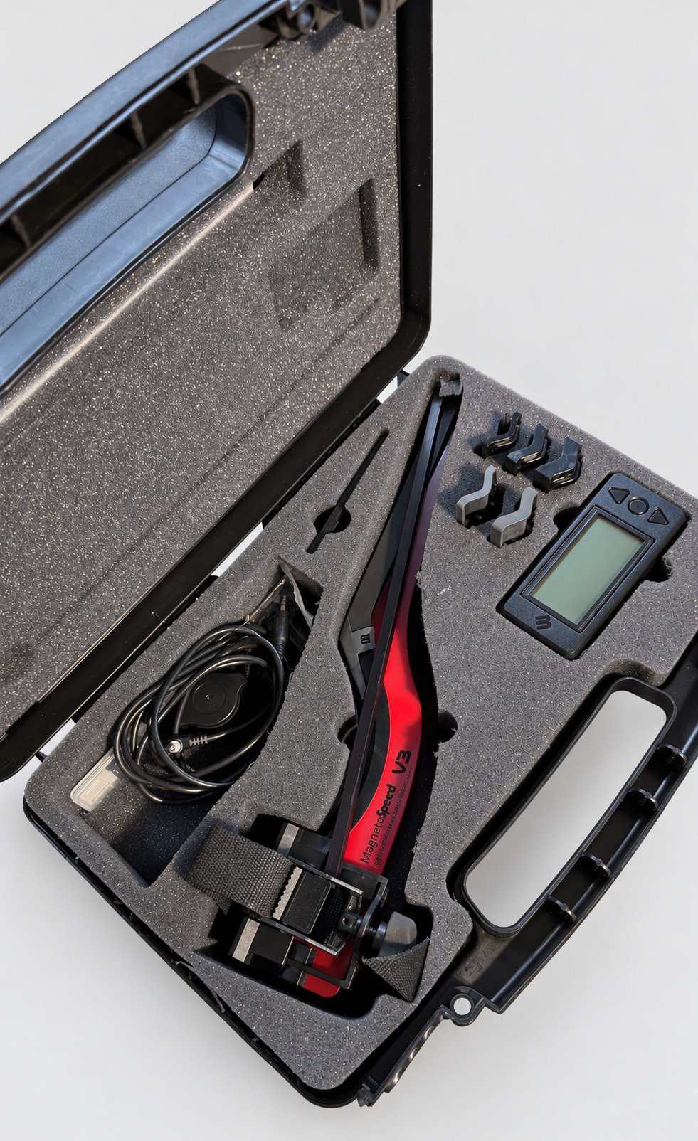 MagnetoSpeed V3 Chronograph Geschwindigkeitsmessgerät im Koffer – Bild 1