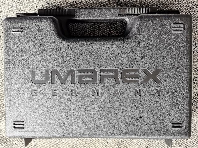 Umarex Pistolenkoffer (Noppen, mit Loch für Schloss) – Bild 1