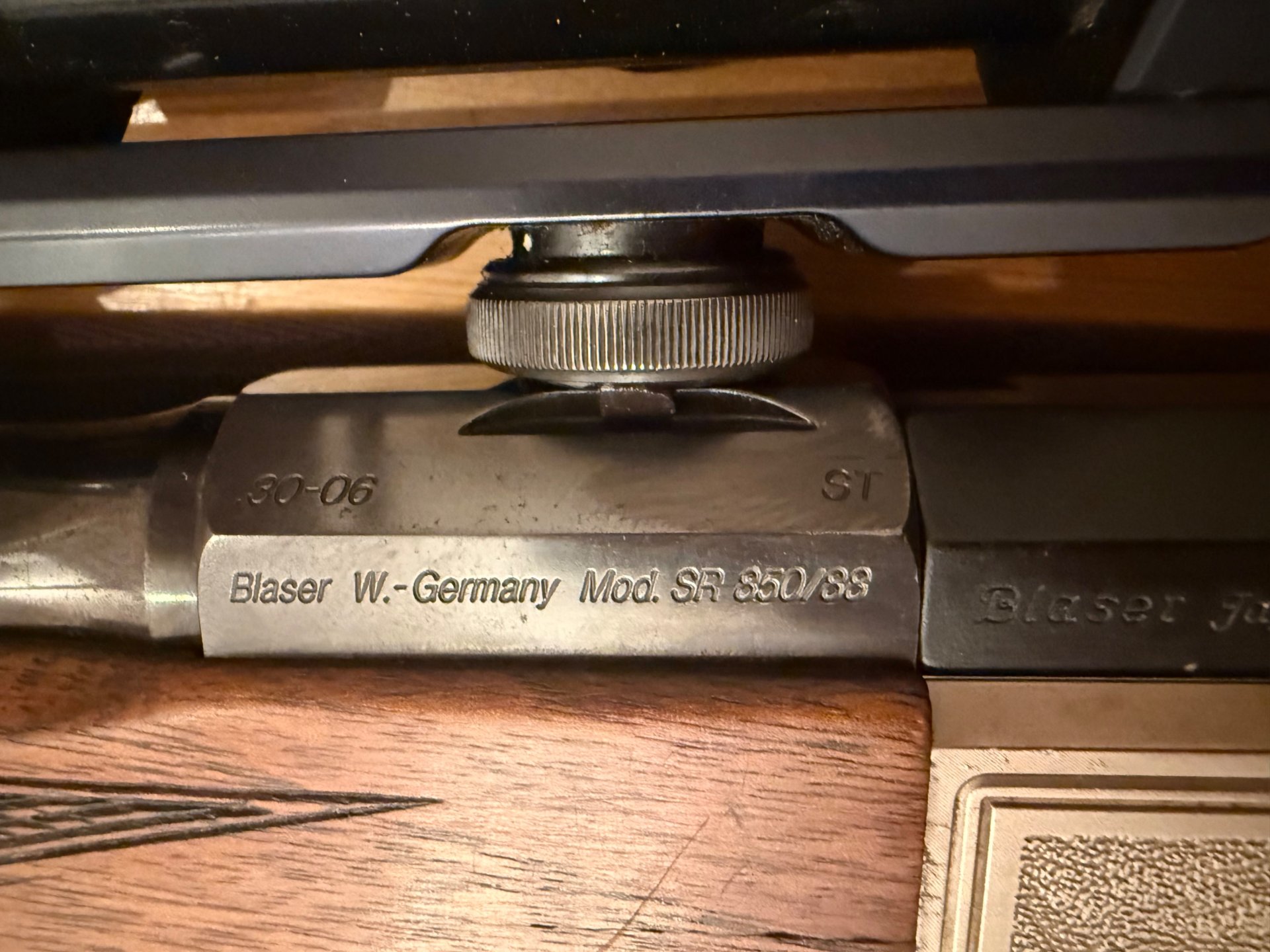 Blaser SR 850/88 – .30-06 mit Schmidt & Bender und Hausken Schalldämpfer – Bild 12