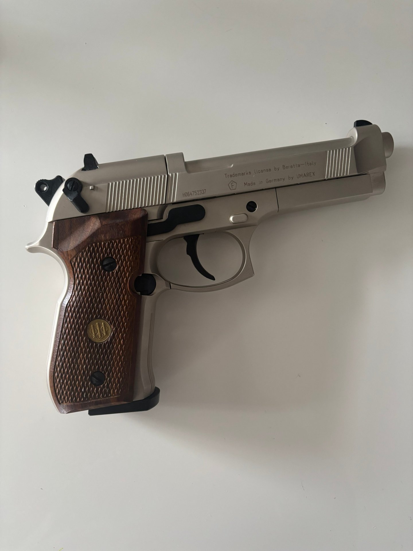 Beretta M 92 FS Vernickelt 4,5 mm CO2 – Bild 3