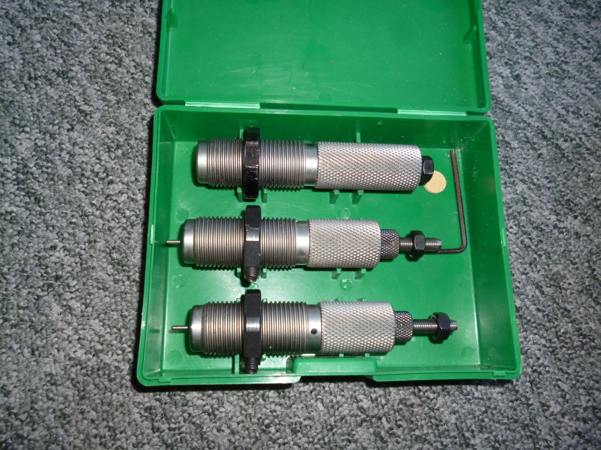 Matritzensatz von RCBS Kal. 9,3x62 mit Neck Sizer – Bild 1