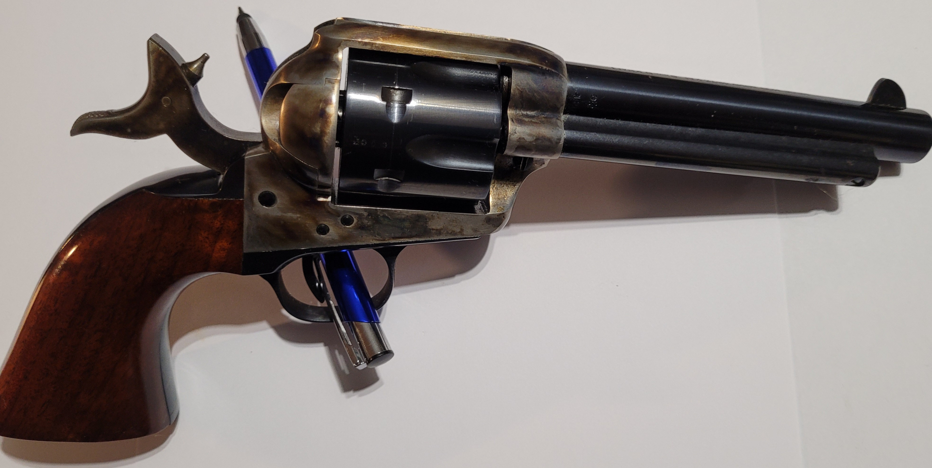 Traumstück. Hege Uberti. Mod Army 1873. Ganzstahl Waffe . 9mm R Knall. – Bild 1