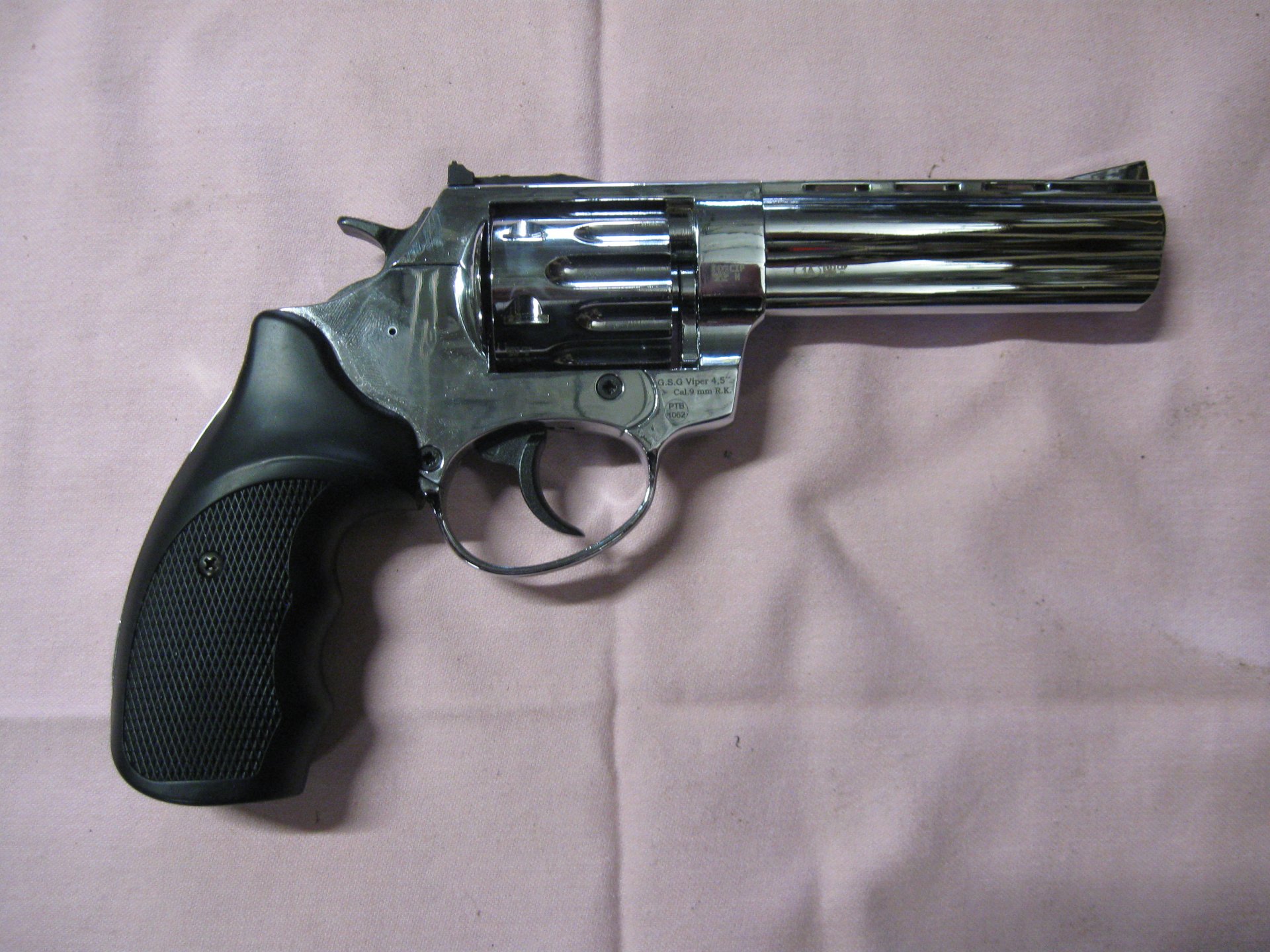 Schreckschuß Revolver 9mm – Bild 2