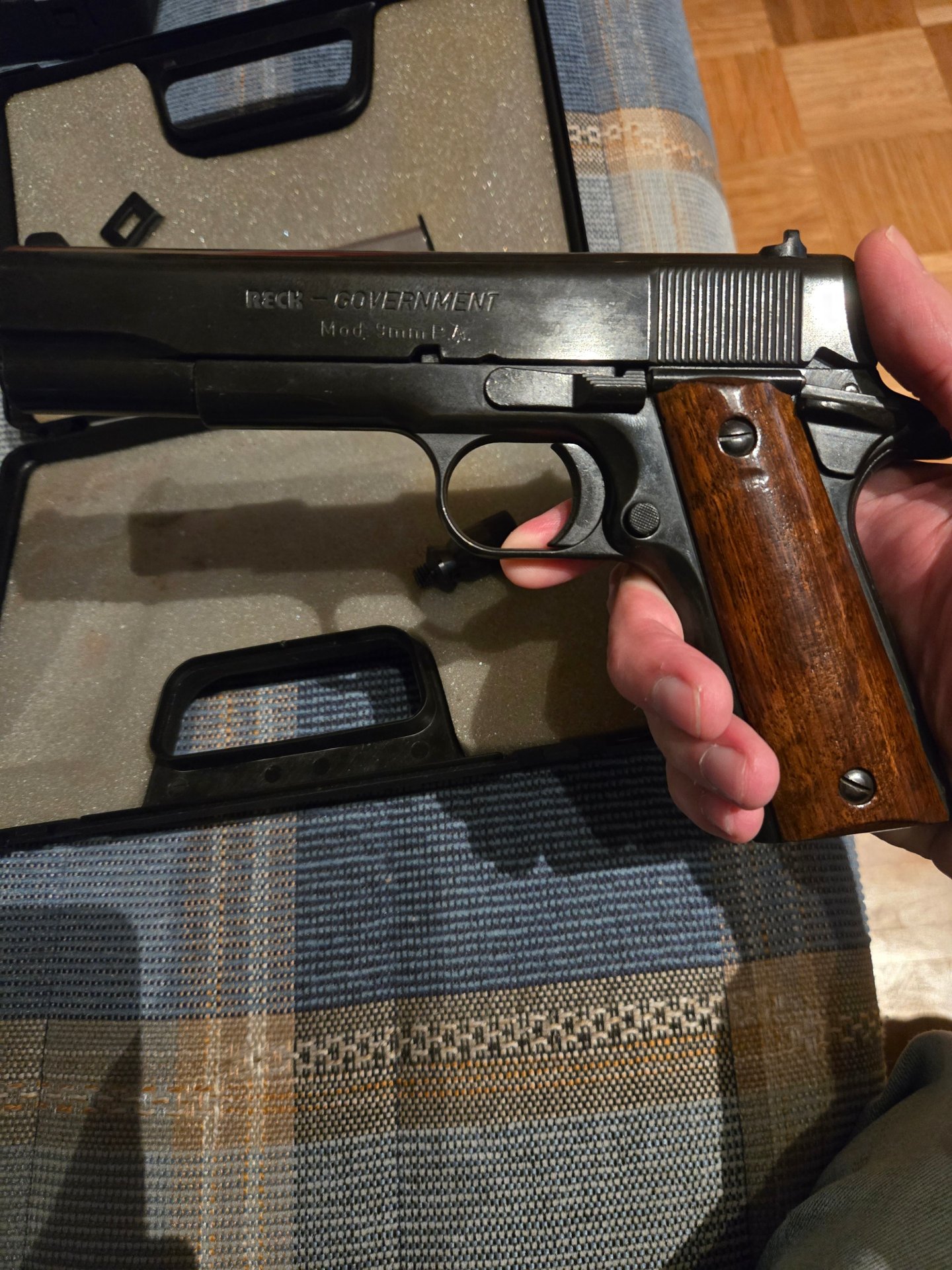 Reck Government 9mm P.A.K. PTB 523 – Bild 4