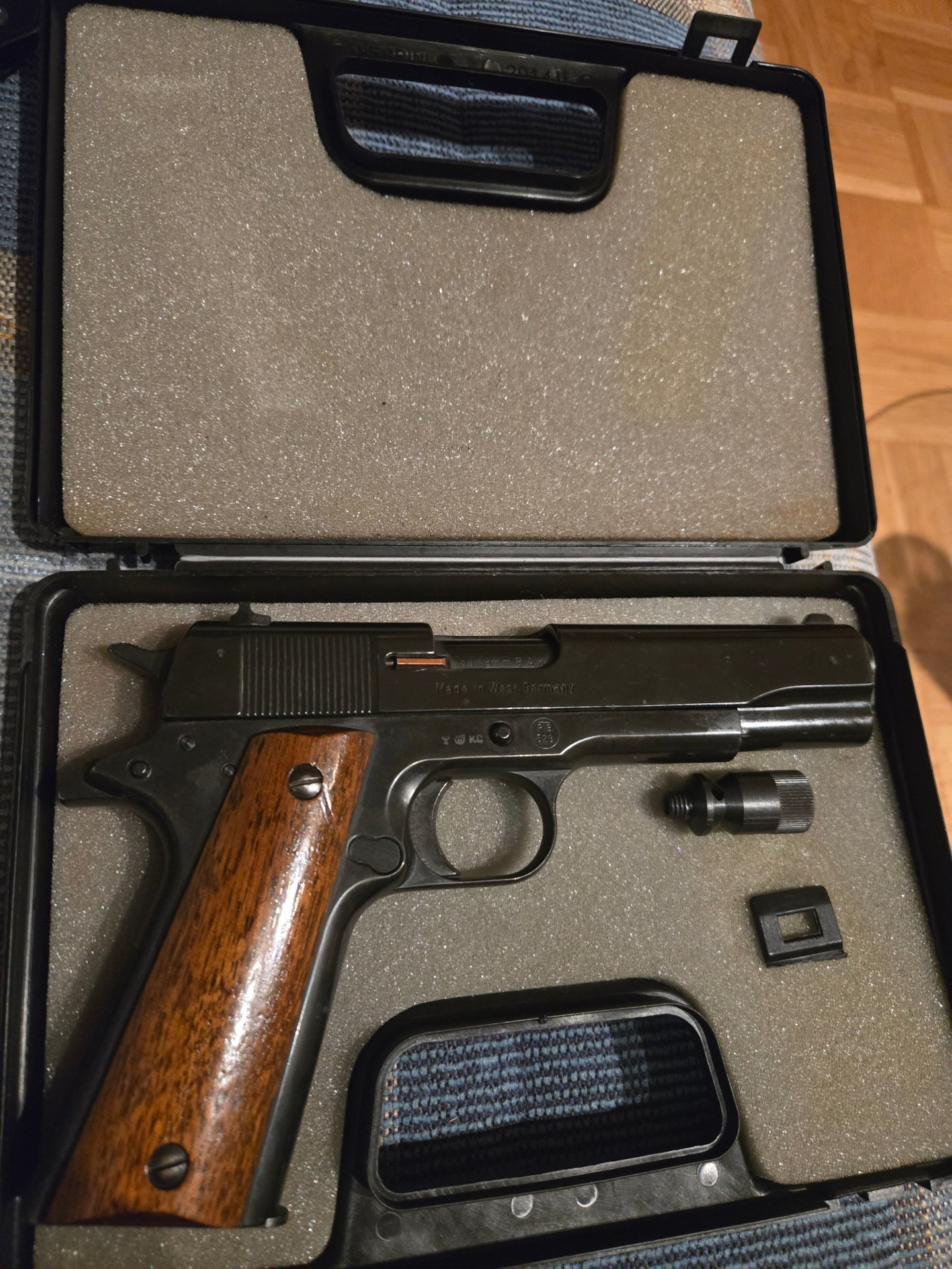 Reck Government 9mm P.A.K. PTB 523 – Bild 3