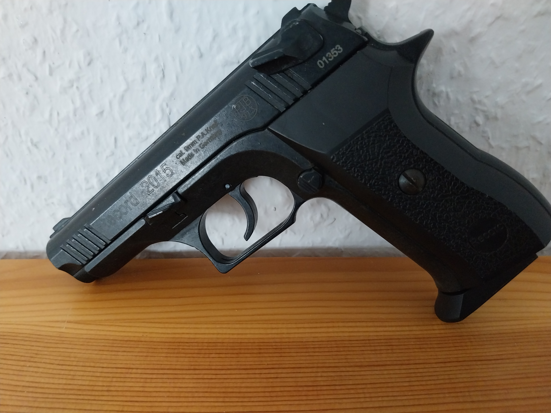 Schreckschuss Pistole Record 2015/ 9 mm – Bild 1