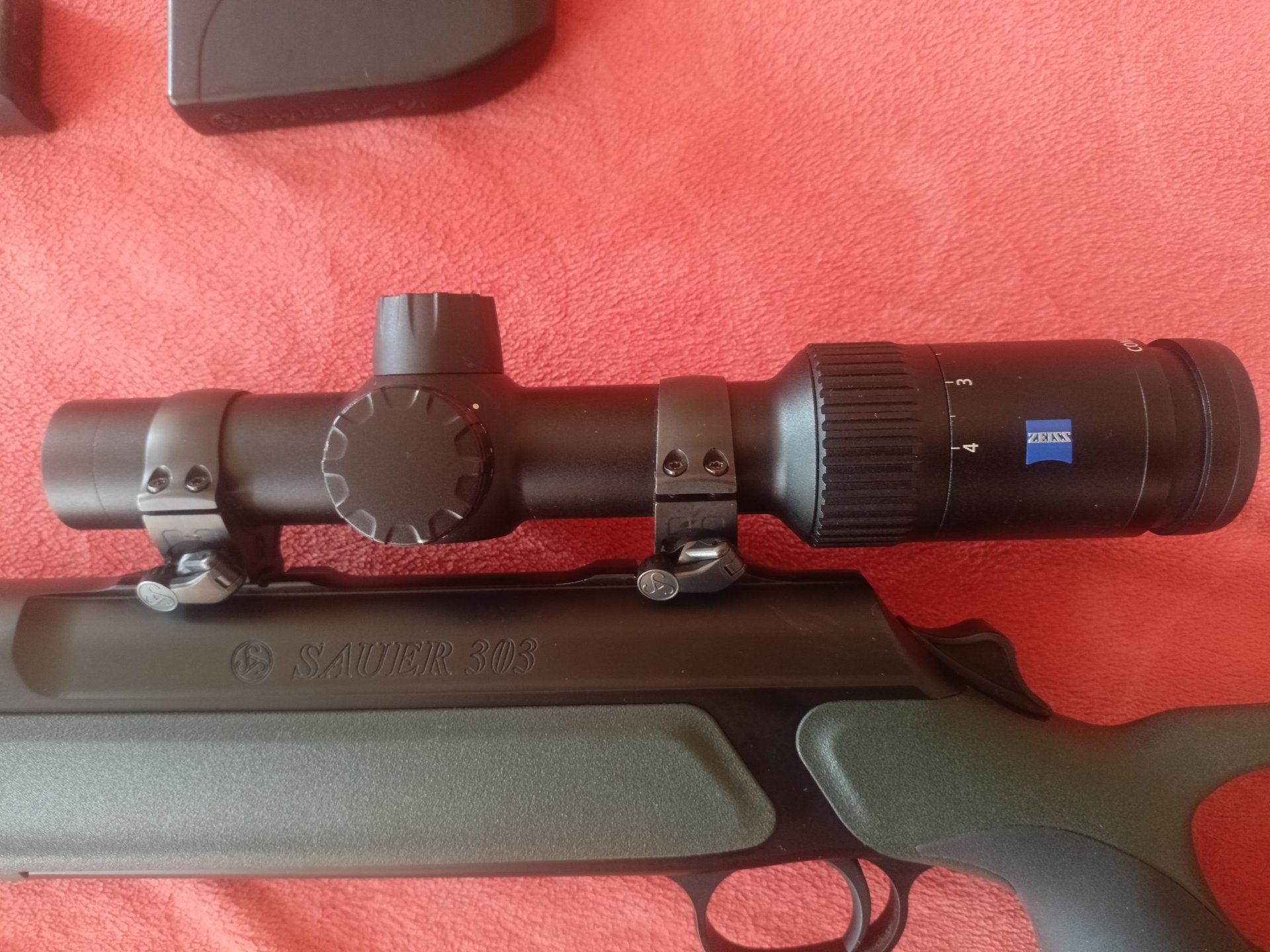 Sauer 303 Synchro XT Gen. I 8x57 JS, Zeiss Conquest 1-4x24 V4 – Bild 14