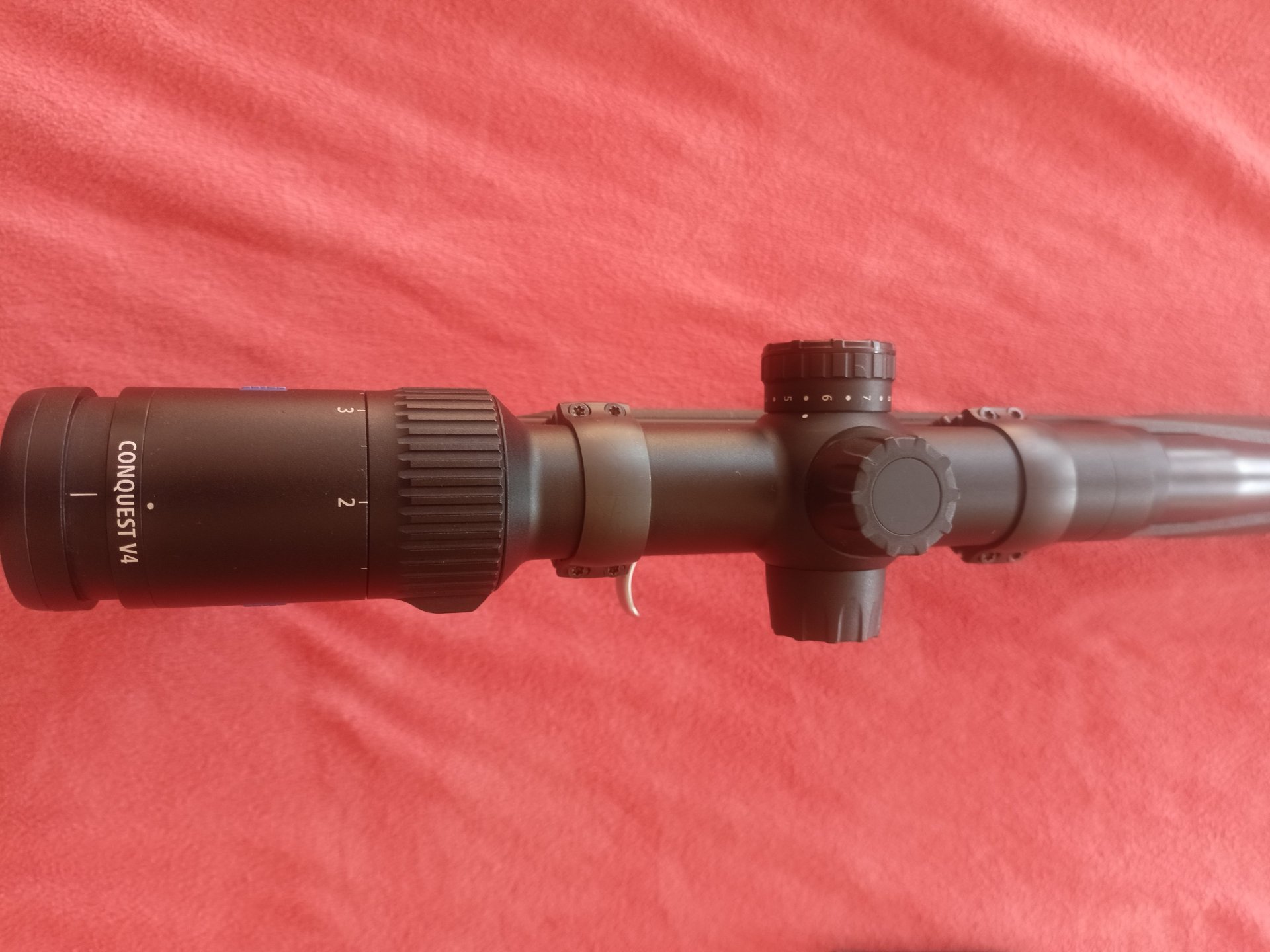 Sauer 303 Synchro XT Gen. I 8x57 JS, Zeiss Conquest 1-4x24 V4 – Bild 4