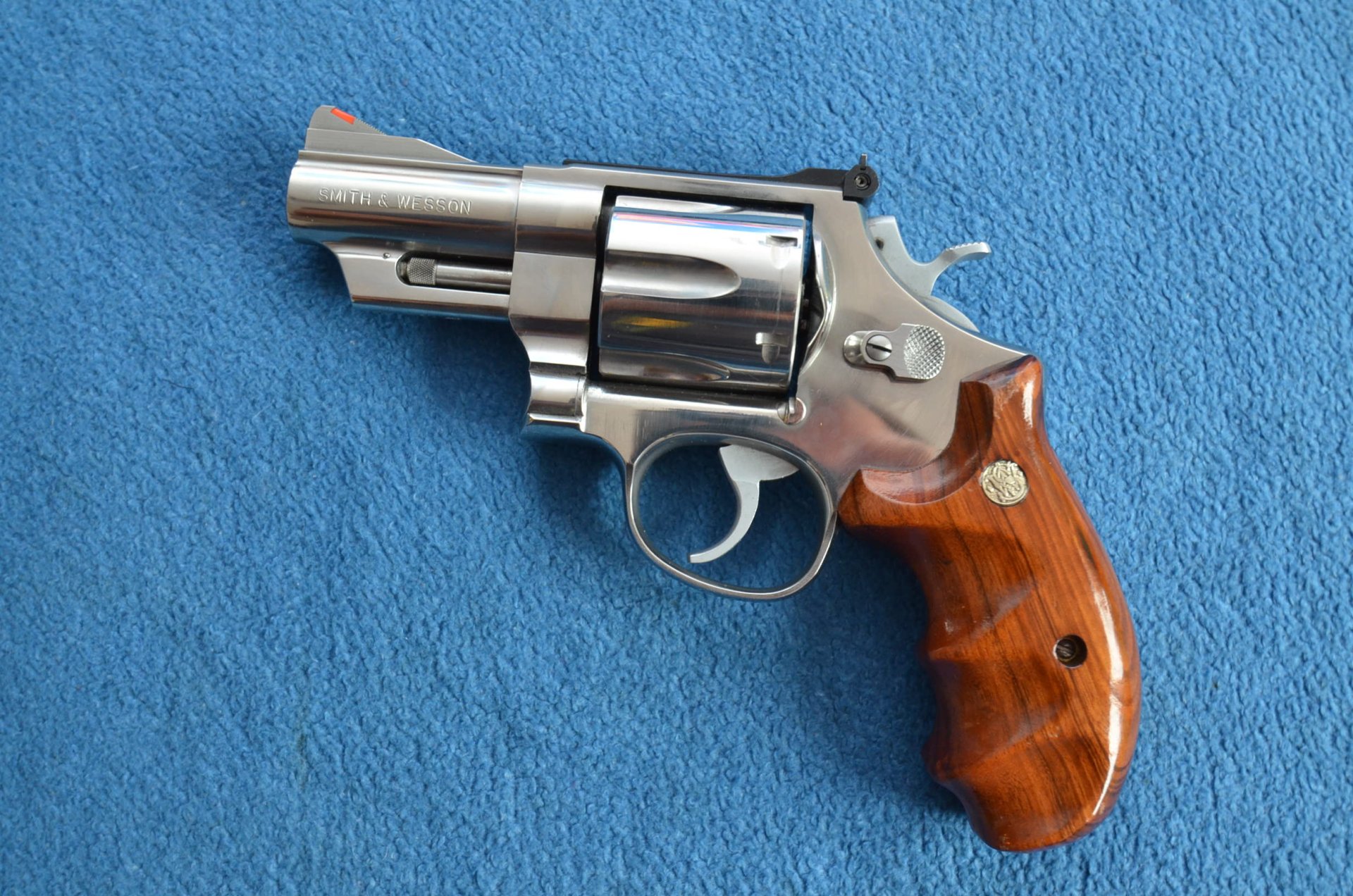 TOP REVOLVER SMITH & WESSON 629-2 3" LAUF STAINLESS STEEL .44 MAGNUM – Bild 1