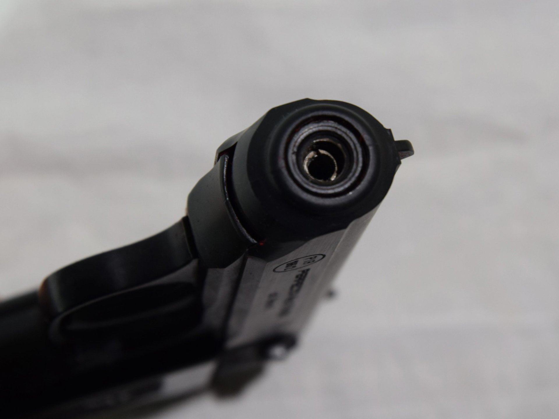 Perfecta Mod. FBI 8000 Cal. 8mm Knall PTB 196/2 – Bild 6