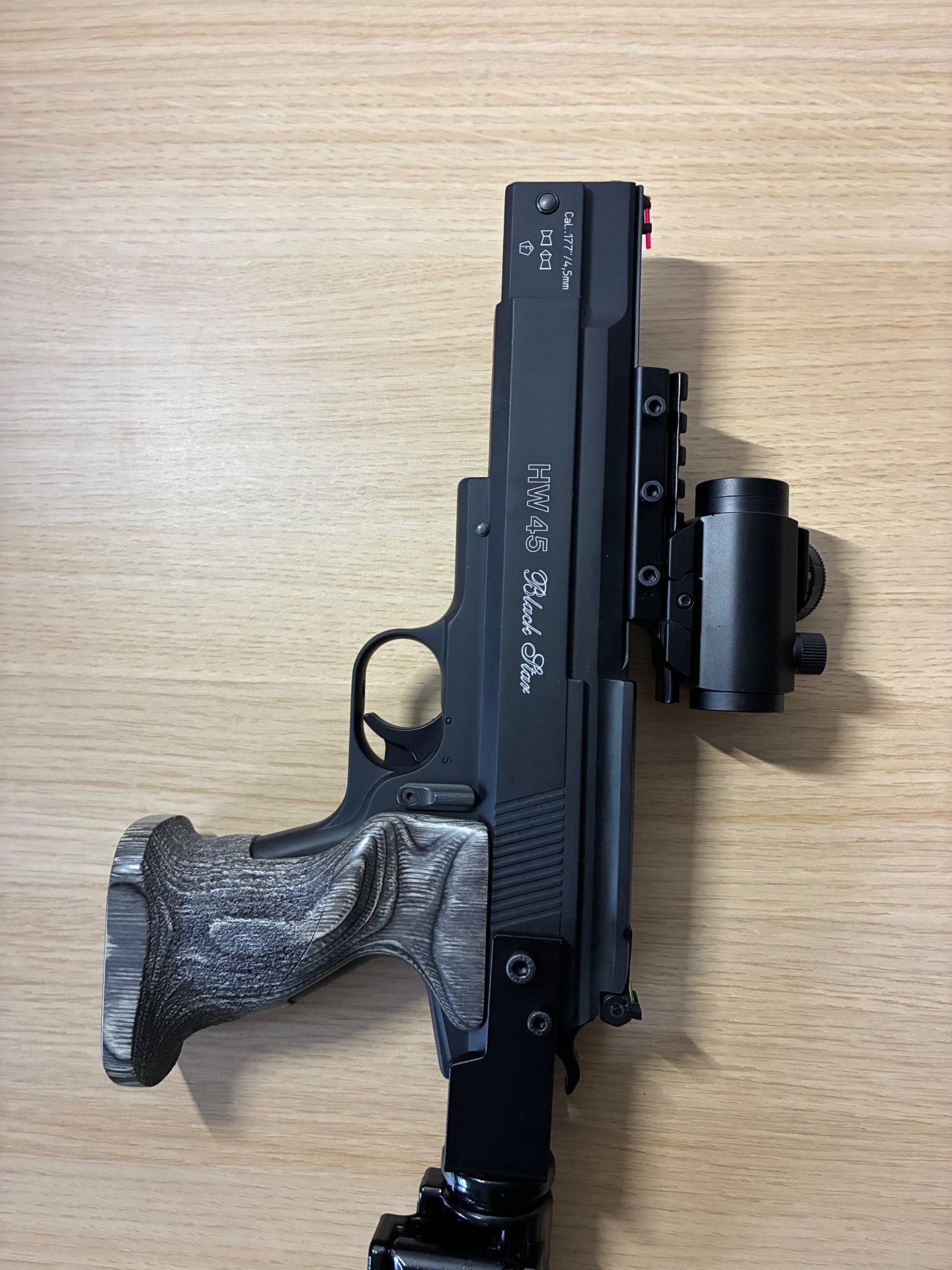 Weihrauch HW45 Black Star – Bild 2