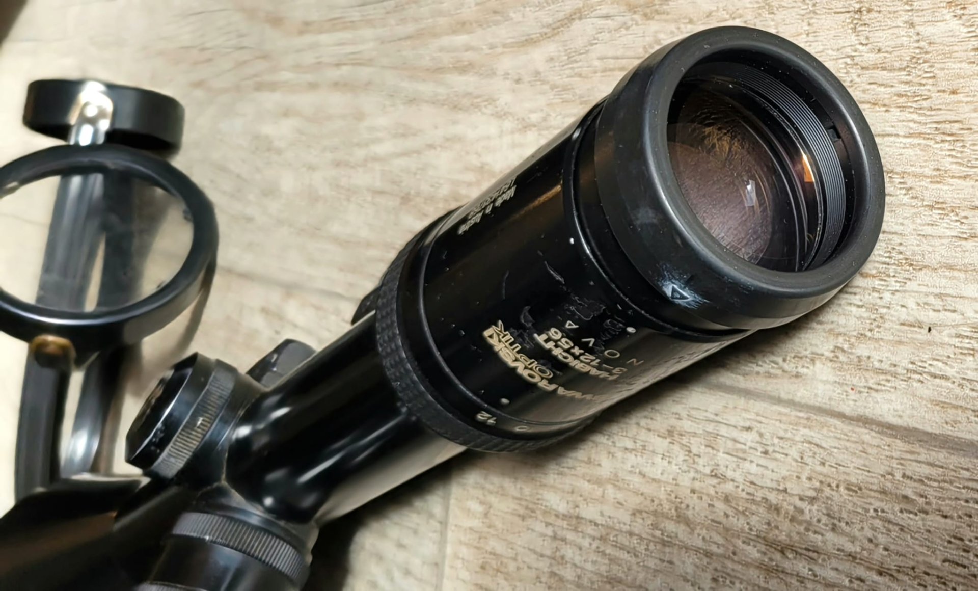 Swarovski Habicht 3-12x56 Nova Absehen 4 mit Leuchtkreuz und EAW Montage – Bild 3