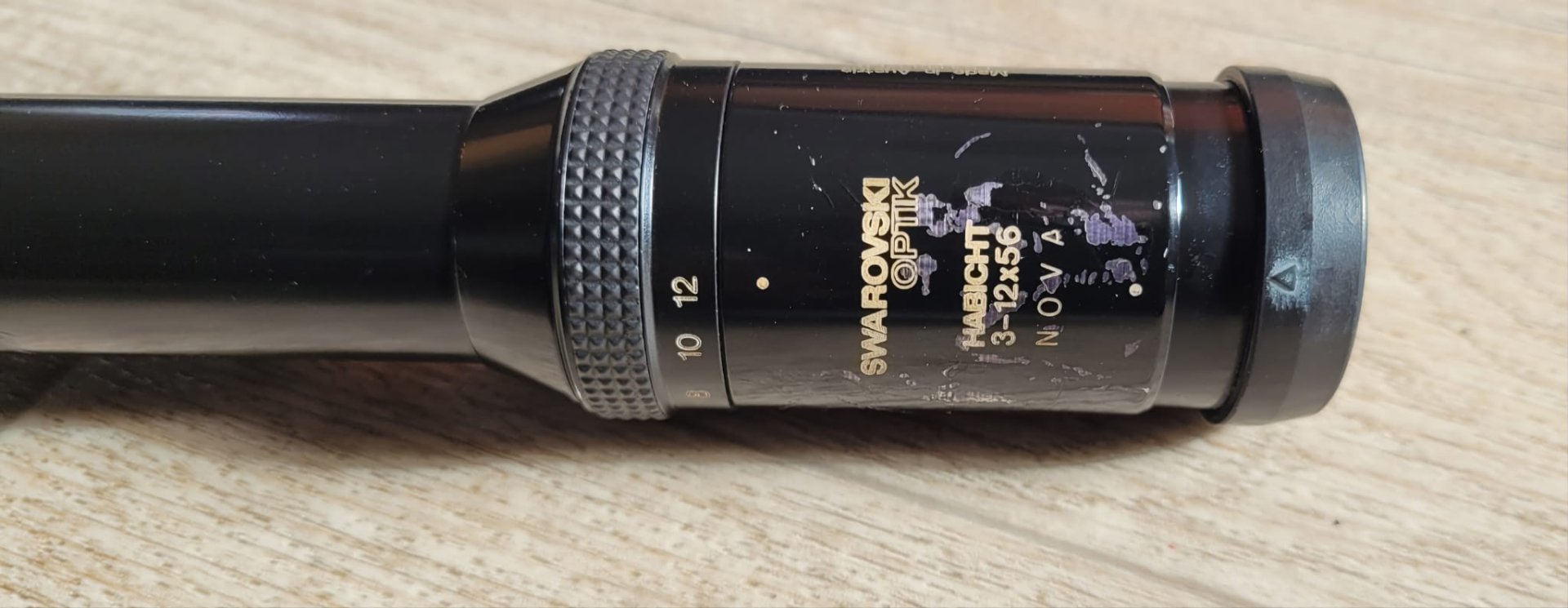 Swarovski Habicht 3-12x56 Nova Absehen 4 mit Leuchtkreuz und EAW Montage – Bild 4