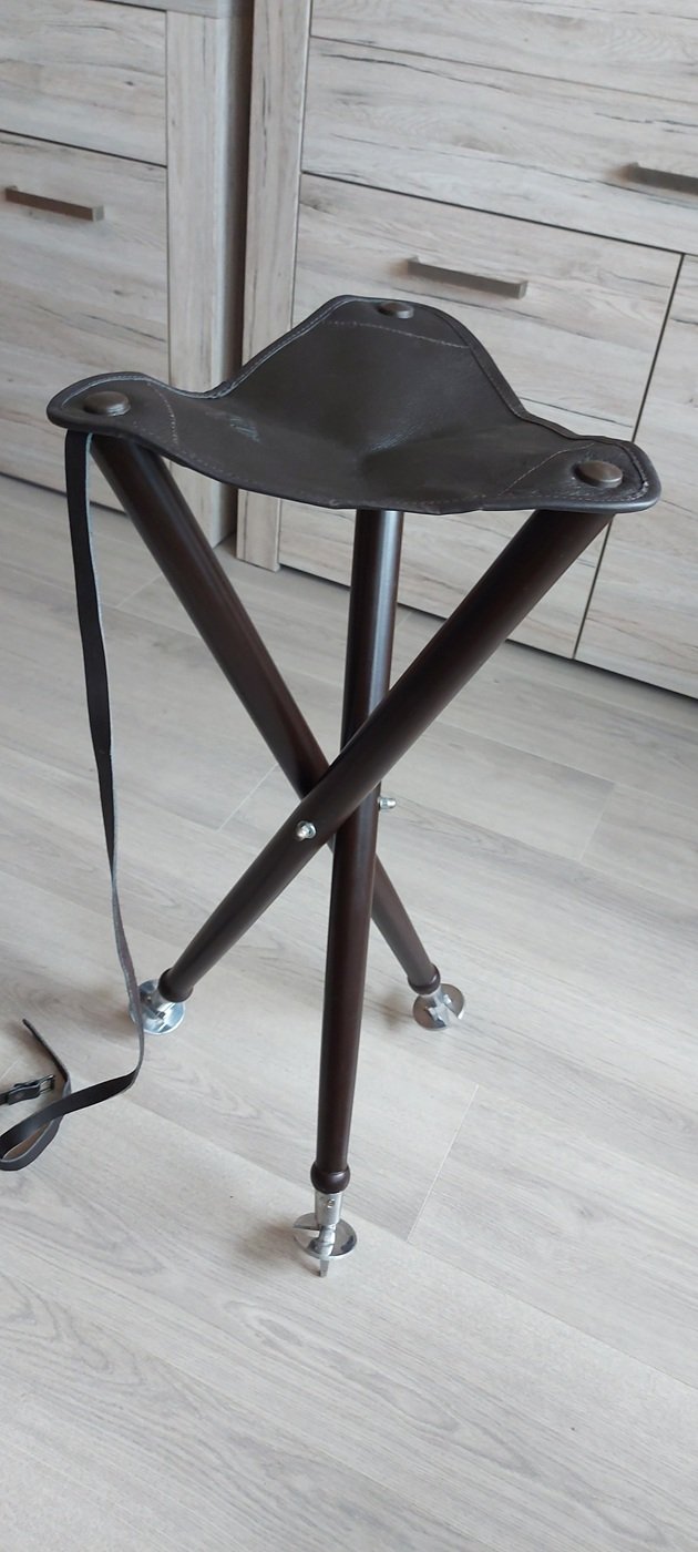 Sitzstuhl Dreibein – Bild 2