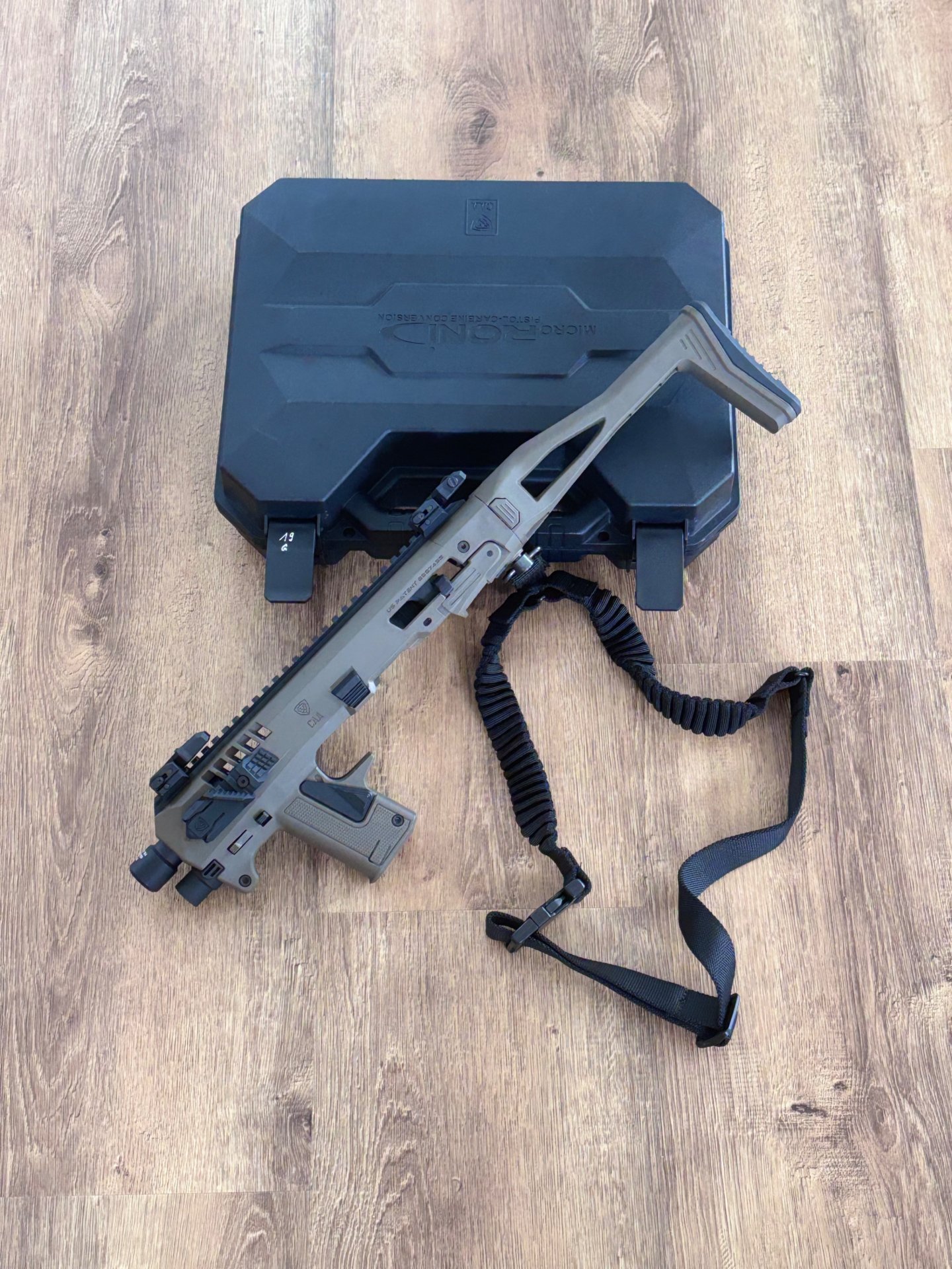 CAA Micro Roni. Pistolen Karabiner Umrüstsatz für Glock 19 – Bild 1