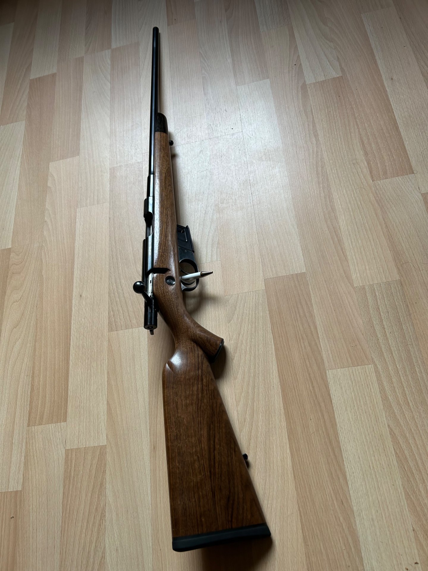 Neuwertige Walther KKJ .22 Hornet- mit Mündungsgewinde – Bild 1