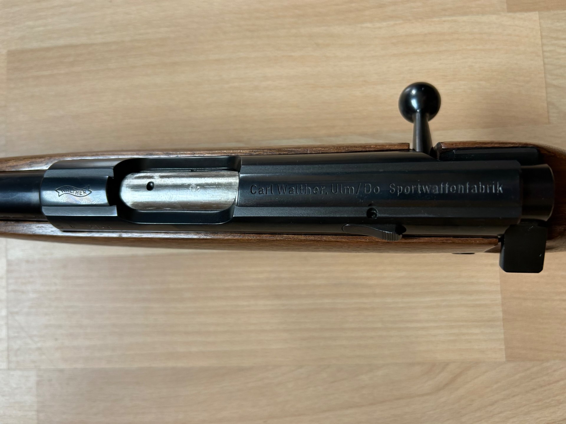 Neuwertige Walther KKJ .22 Hornet- mit Mündungsgewinde – Bild 2