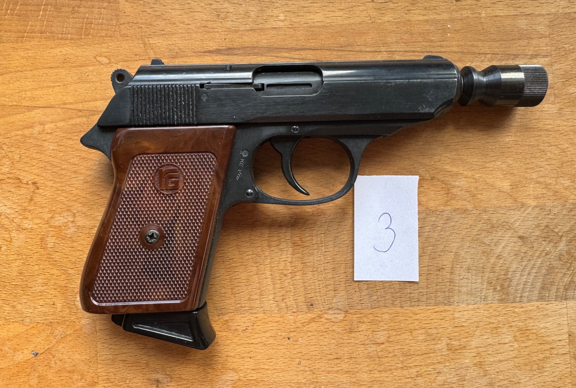 Pistole Röhm RG 800 8mm Platz – Bild 2