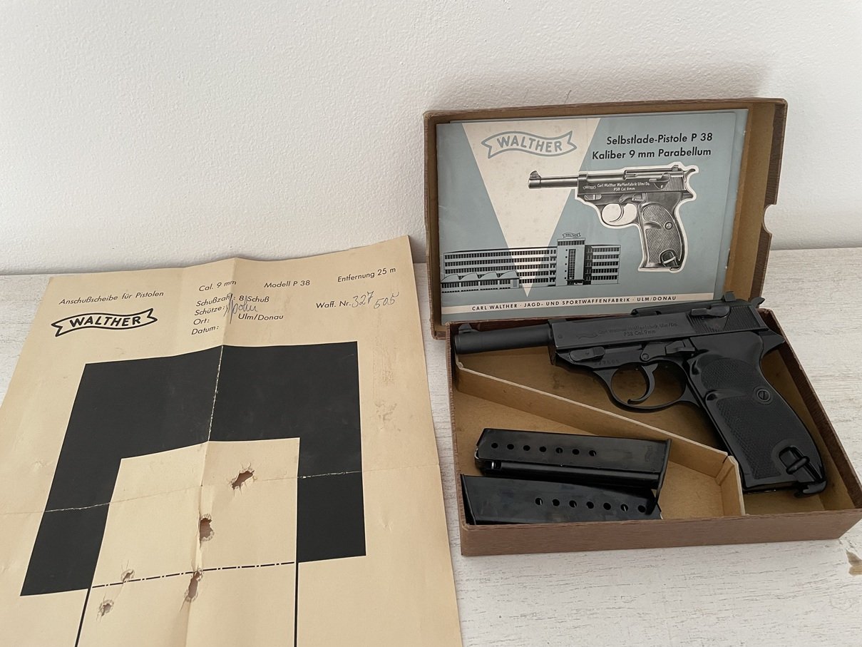 Walther P38 incl. 2 Magazin, neuwertiger Zustand – Bild 2