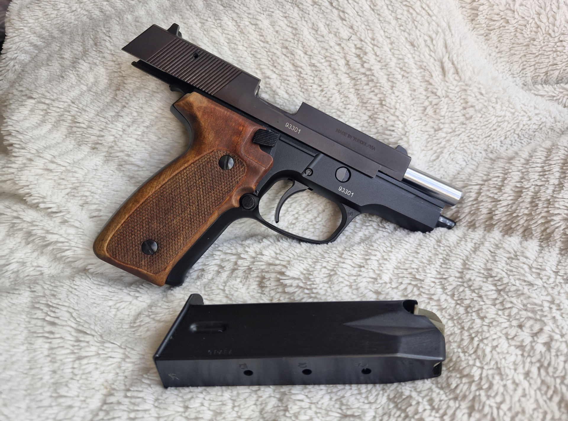 Zastava CZ 99 Kaliber 9mmPara wie SIG Sauer P226 – Bild 3