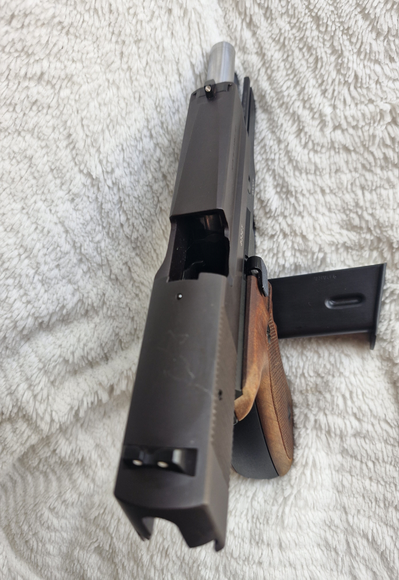 Zastava CZ 99 Kaliber 9mmPara wie SIG Sauer P226 – Bild 4