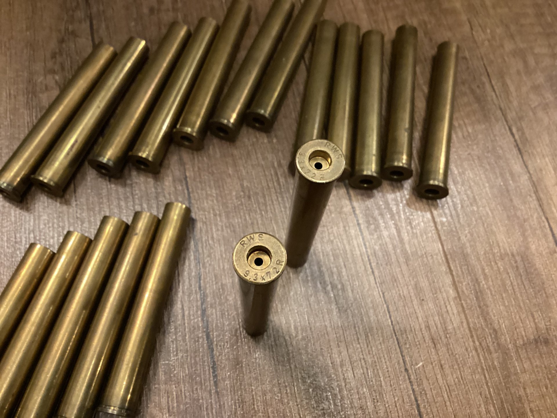 Hülsen 9,3x72R abgeschossen und entzündert 18St. – Bild 2
