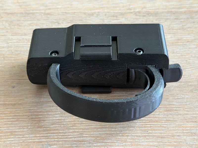 Blaser R8 Not-Abzug / -Magazin – Bild 2