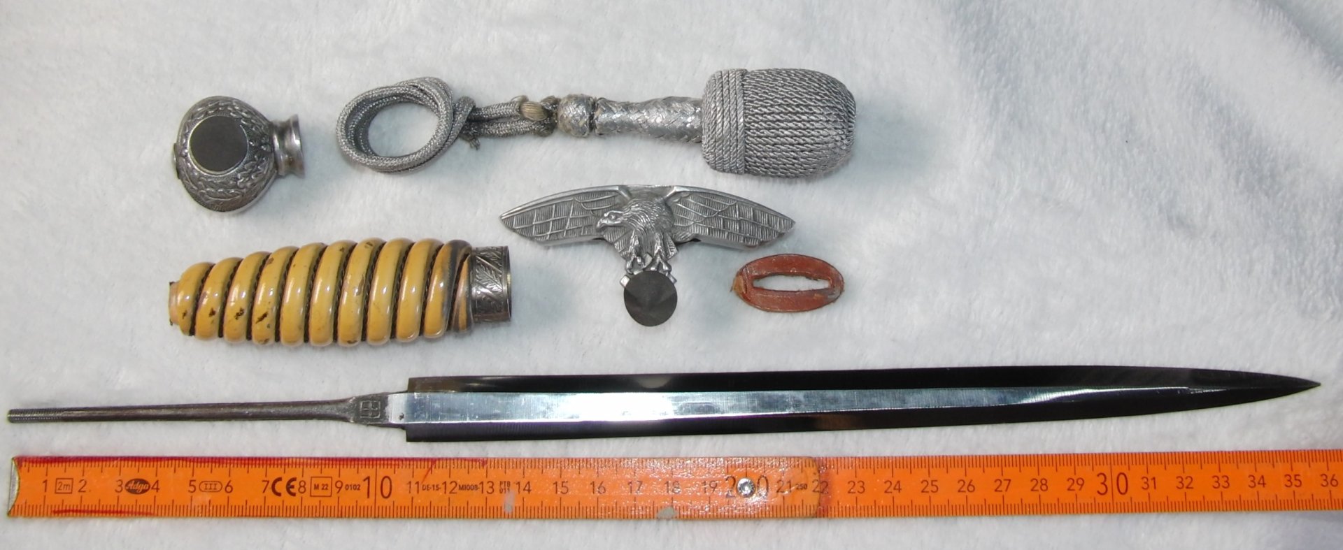 Luftwaffen Offiziersdolch mit Gehänge und Portepee – Bild 6