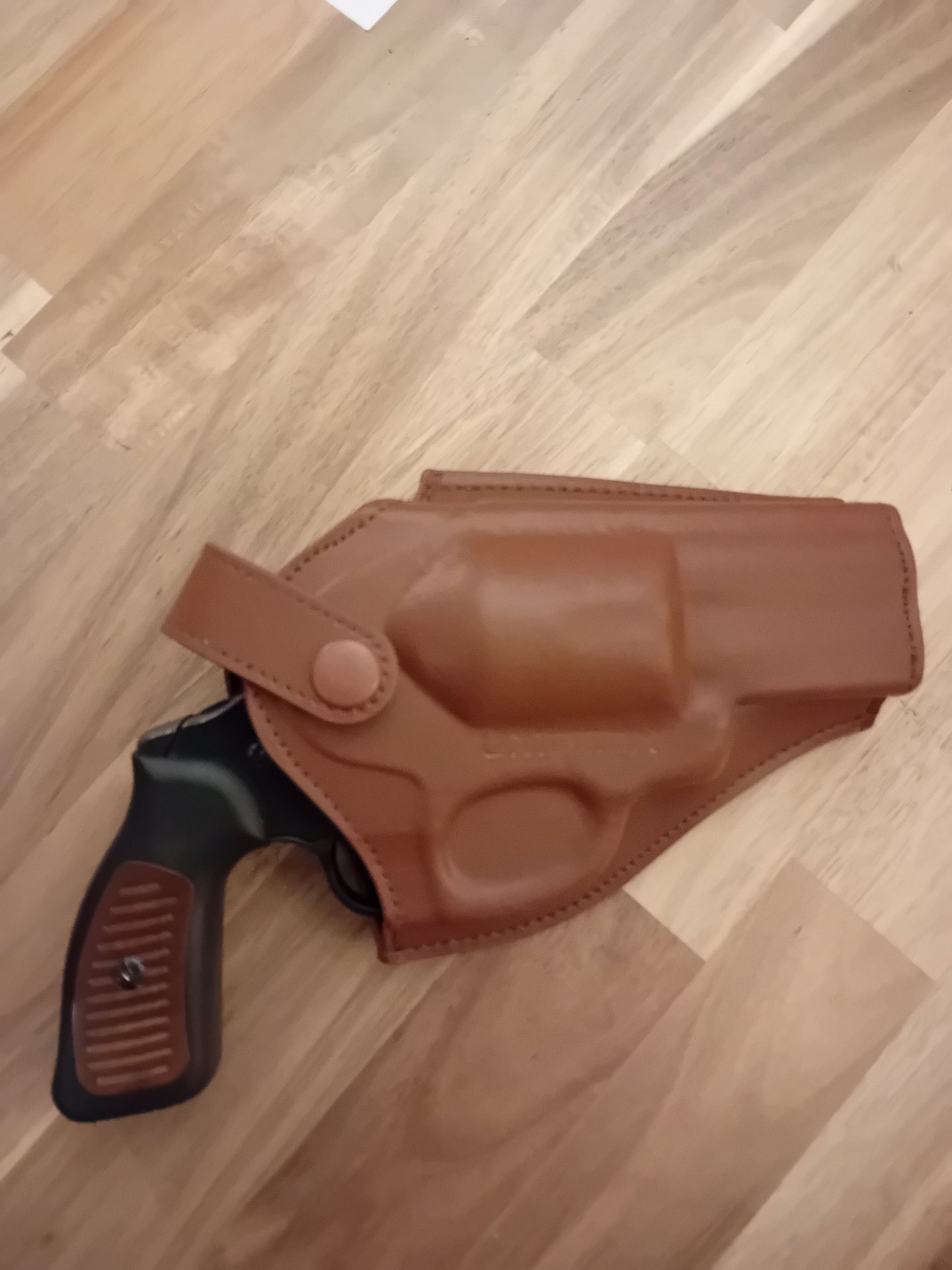 Revolverholster für kleine Revolver – Bild 2