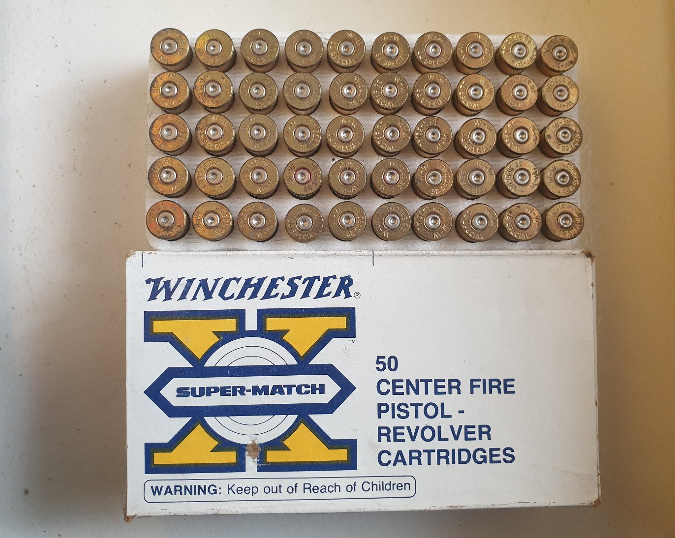 50 x Winchester .38 Special Messing-Hülsen in OVP (Super-Match) – Wiederladen / Deko – Bild 1