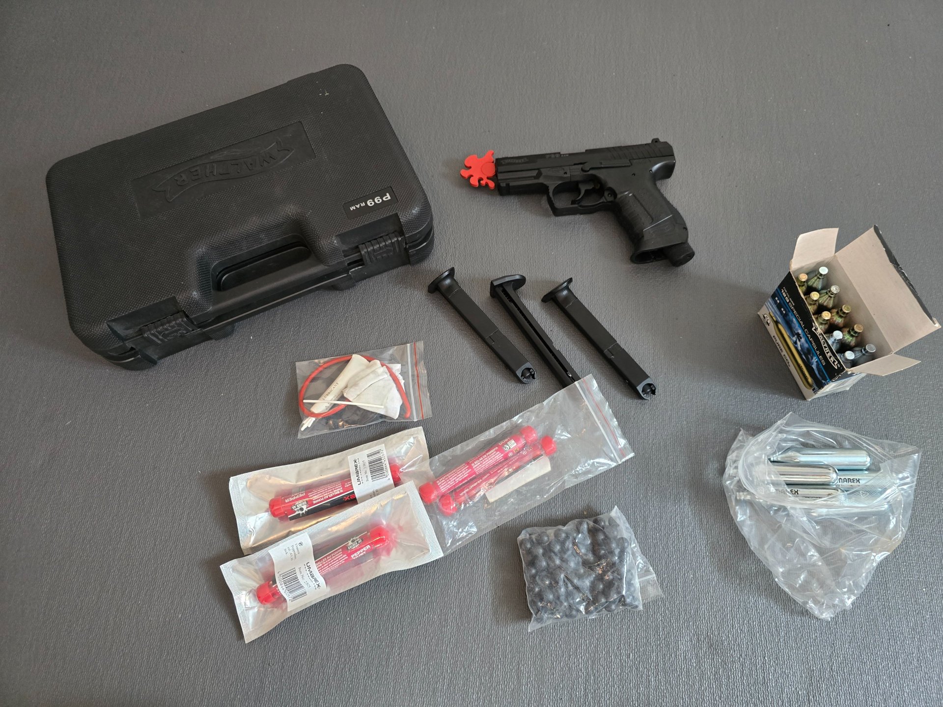 Walther P99 Ram mit Zubehör – Bild 1