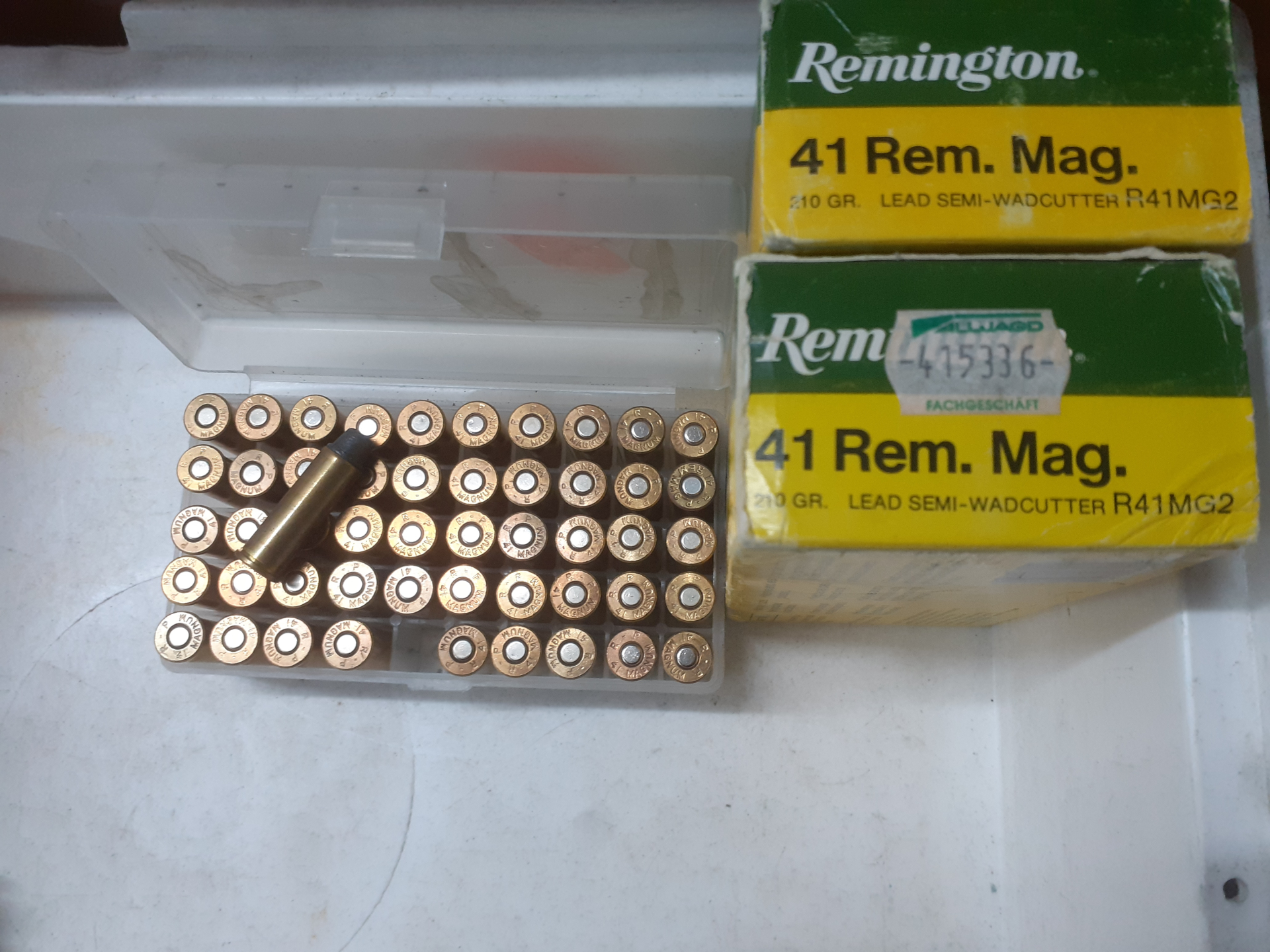 .41 Mag 150 Patronen Portofrei – Bild 1