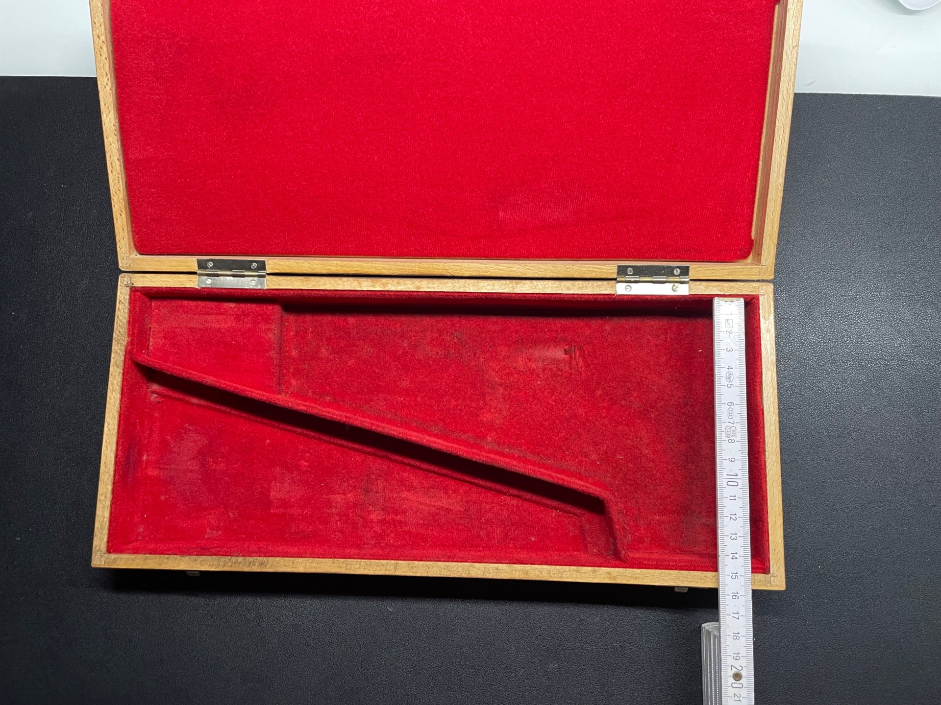 Vintage Holzbox von HEGE Jagd und Sportwaffen - Ur-Modell aus Schwaebisch Hall - Rarität – Bild 5