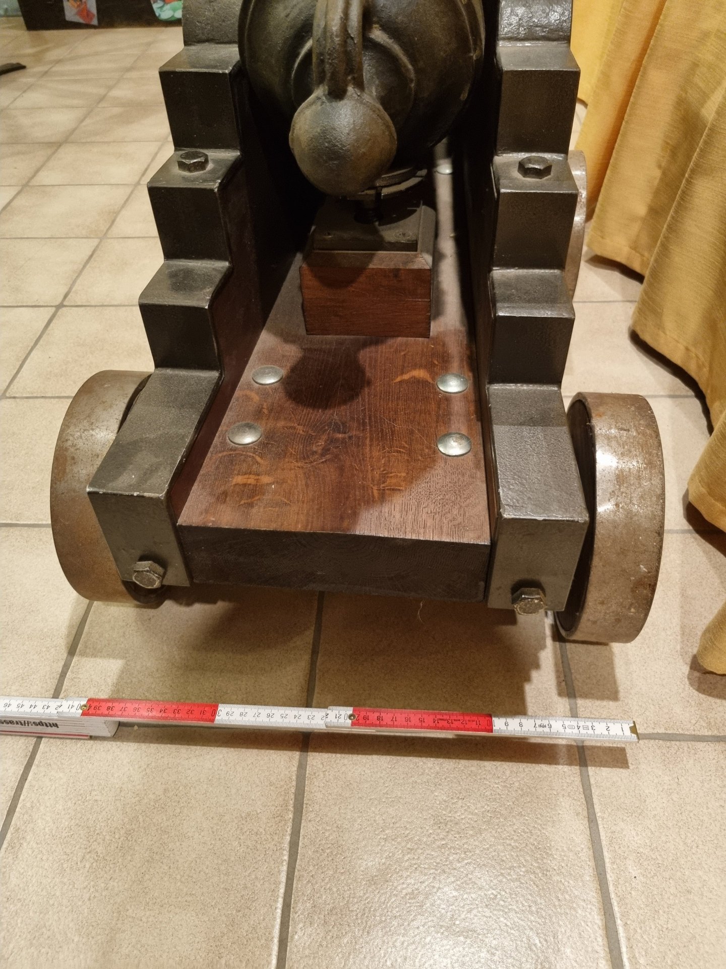 Vorderladerkanone mit Kugelbeschuß – Bild 4