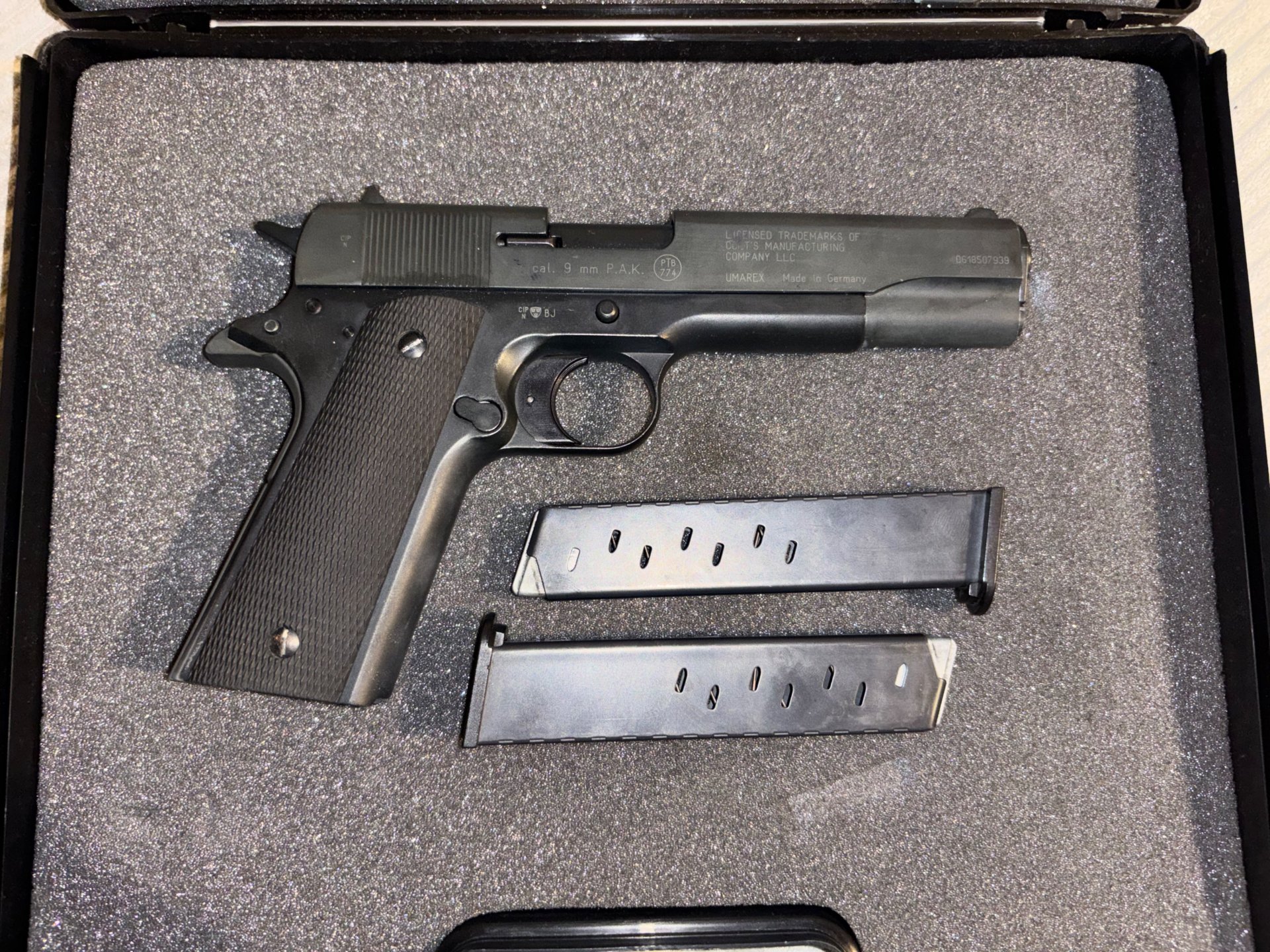 Colt Government 1911 Schreckschuss – Bild 1