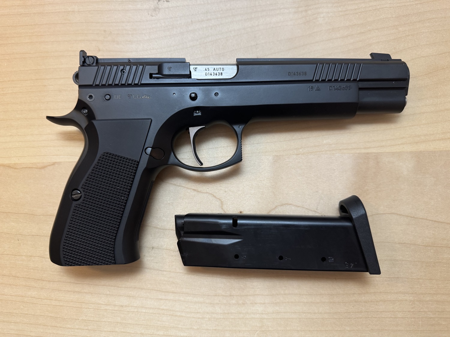 CZ 97 6" Kaliber .45Auto Hersteller Oschatz DSB BDS BDMP – Bild 2